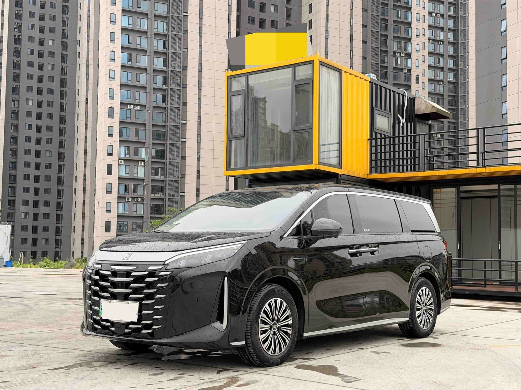 BYD 2025 Xia DM-i 1.5T CVT 100 km "Transcendence" Edition Automatic Transmission