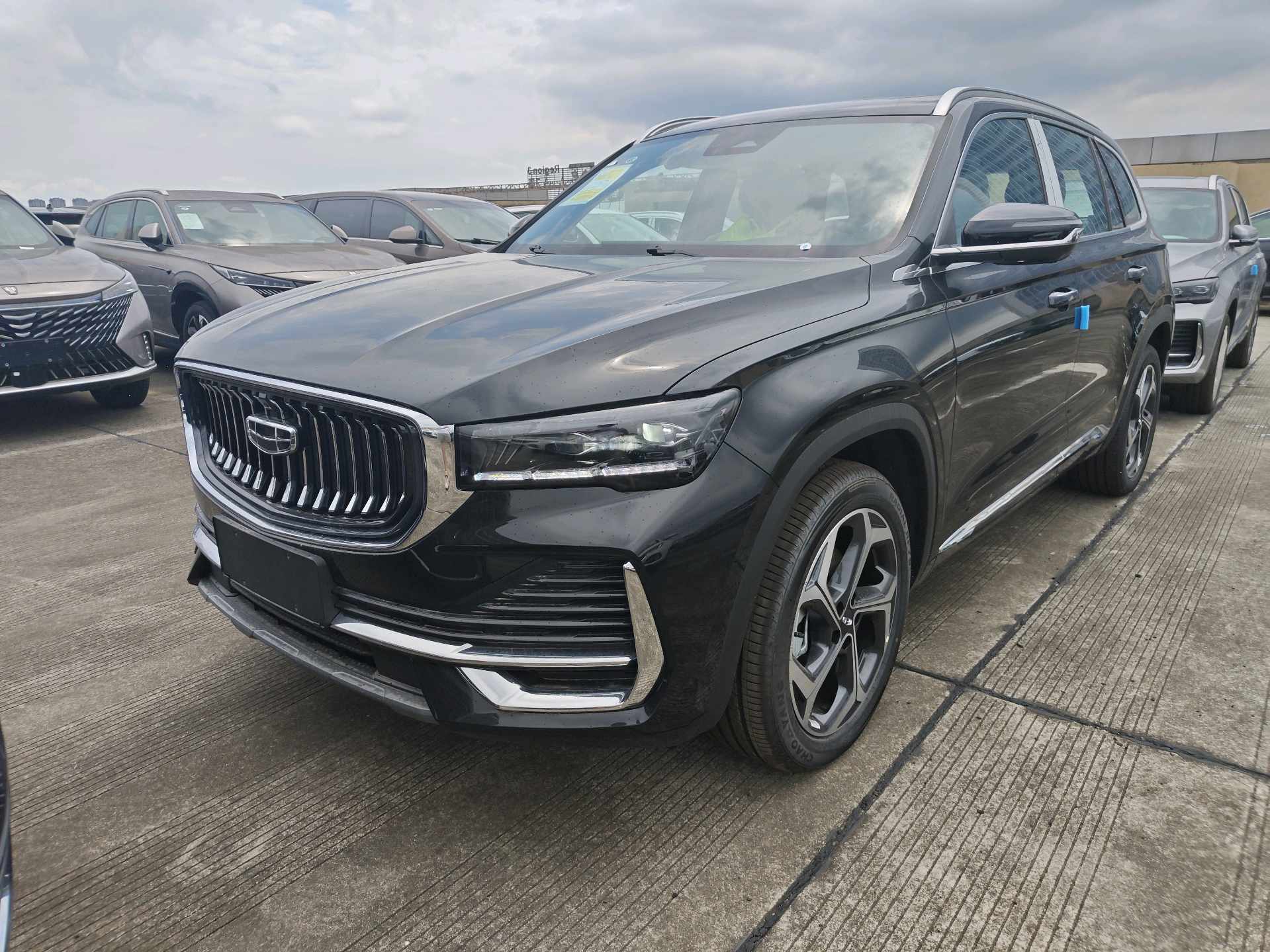 Geely 2026 Xingyue L 2.0TD "Changfeng Yueshan" Edition, Automatic Transmission exterior