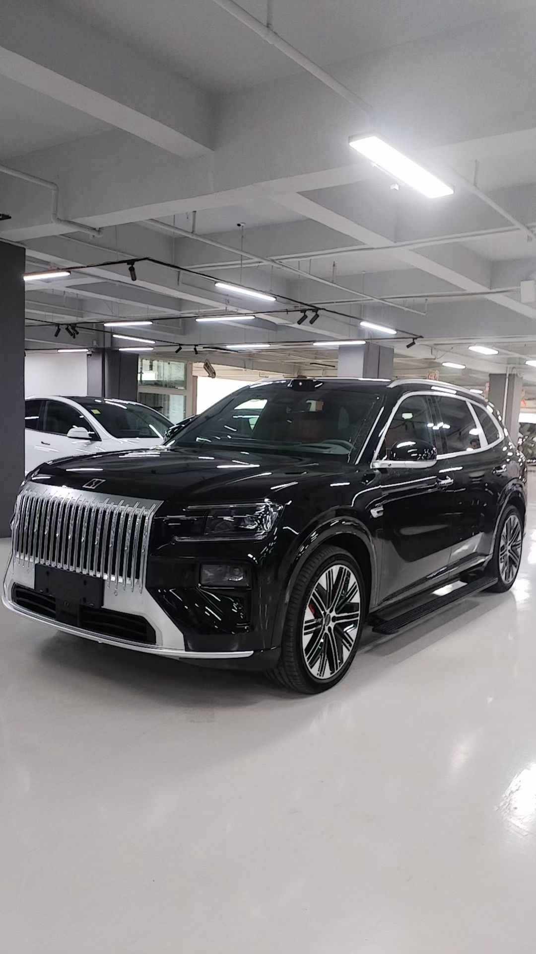 Zeekr 2026 Model Year Zeekr 8X 2.0T Ultra+ Edition 70kWh Automatic Transmission exterior