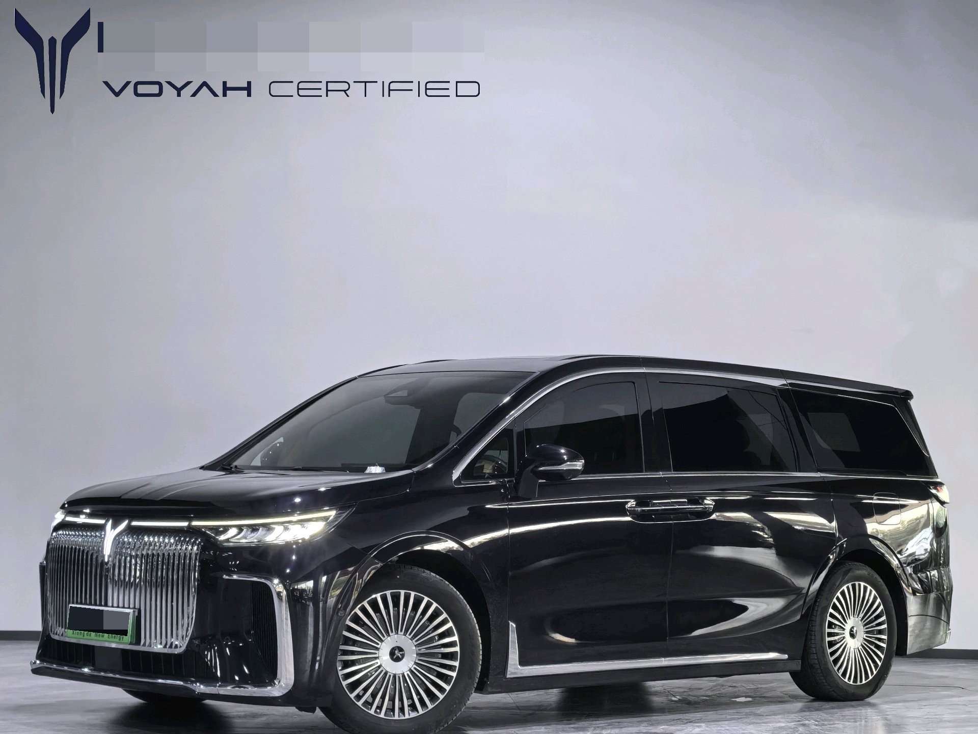LanTu 2025 Dreamer PHEV 1.5T AWD Flagship Kunpeng Edition, Automatic Transmission exterior