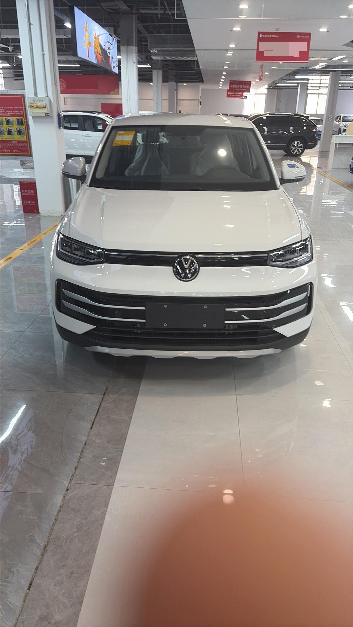 Volkswagen 2026 Touareg New Edge 1.5 Rui Jin Edition Automatic Transmission exterior