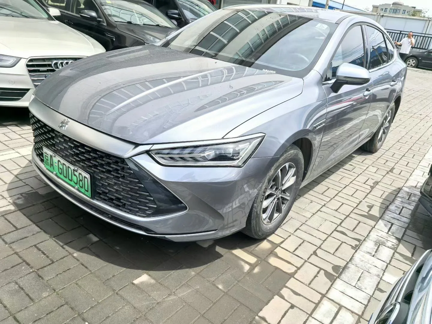 BYD 2024 Qin PLUS DM-i 1.5 CVT Glory Edition 55KM Leading Model Automatic exterior