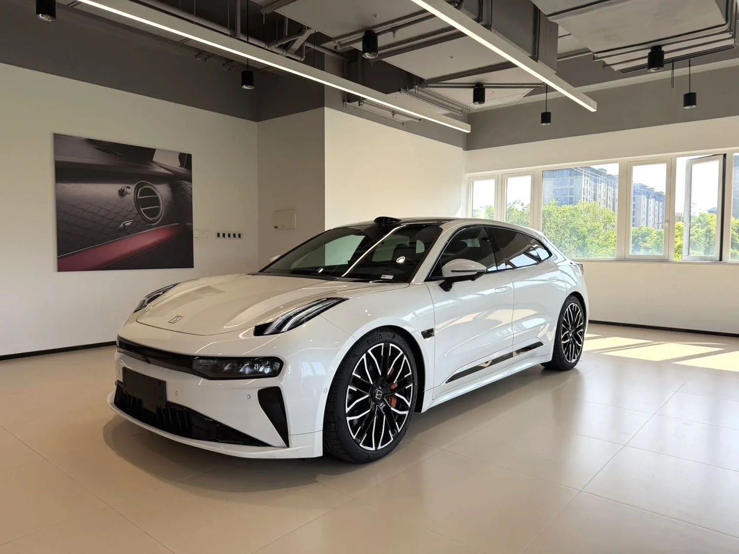 Jike 2025 Model Jike 001 YOU Edition 100kWh 4WD Automatic exterior