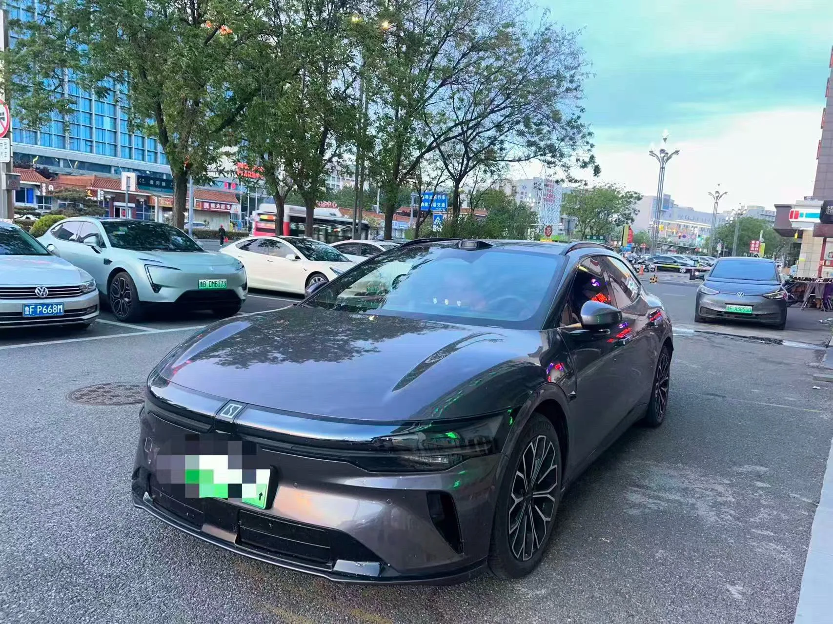 Zeekr 2025 Zeekr 007 GT Rear-Wheel Drive Intelligent Driving Edition 75kWh Automatic Transmission exterior