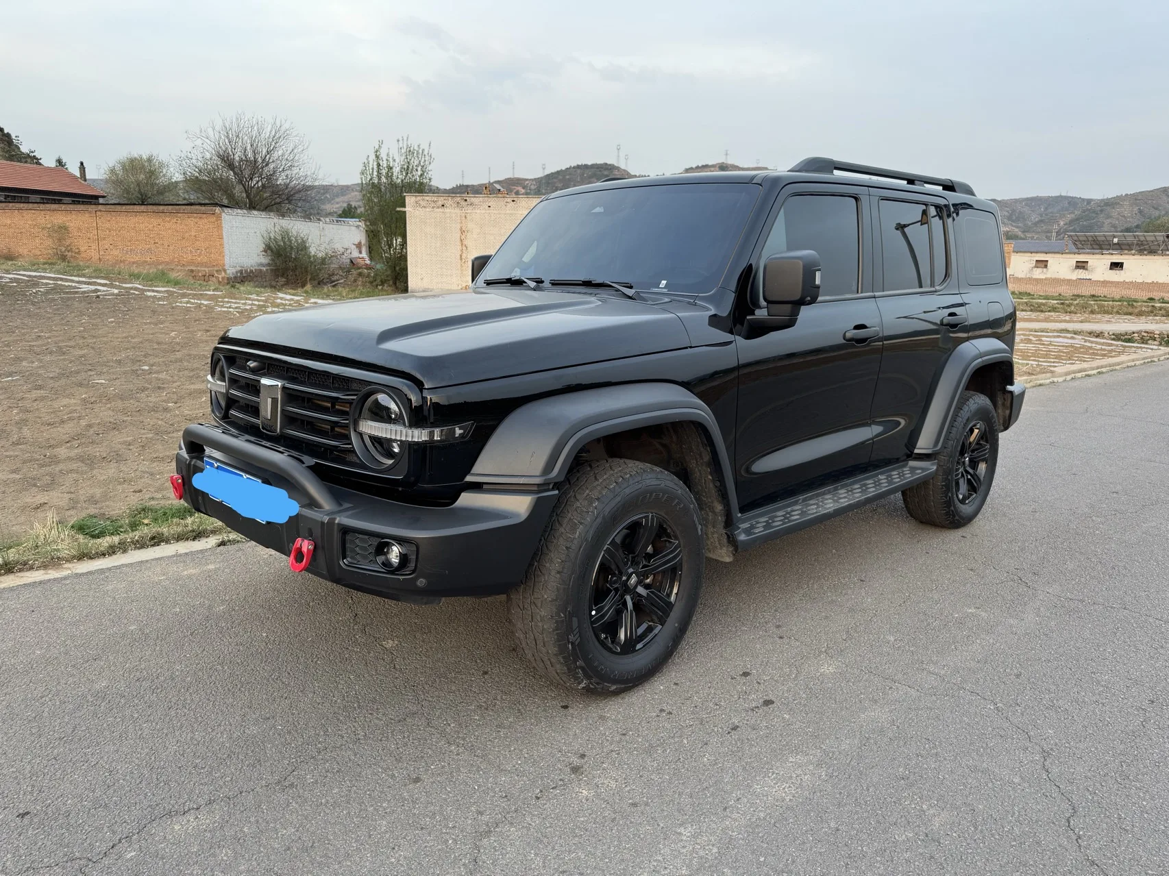 Tank 300 2023 Model Year 2.0T Iron Knight 02 exterior