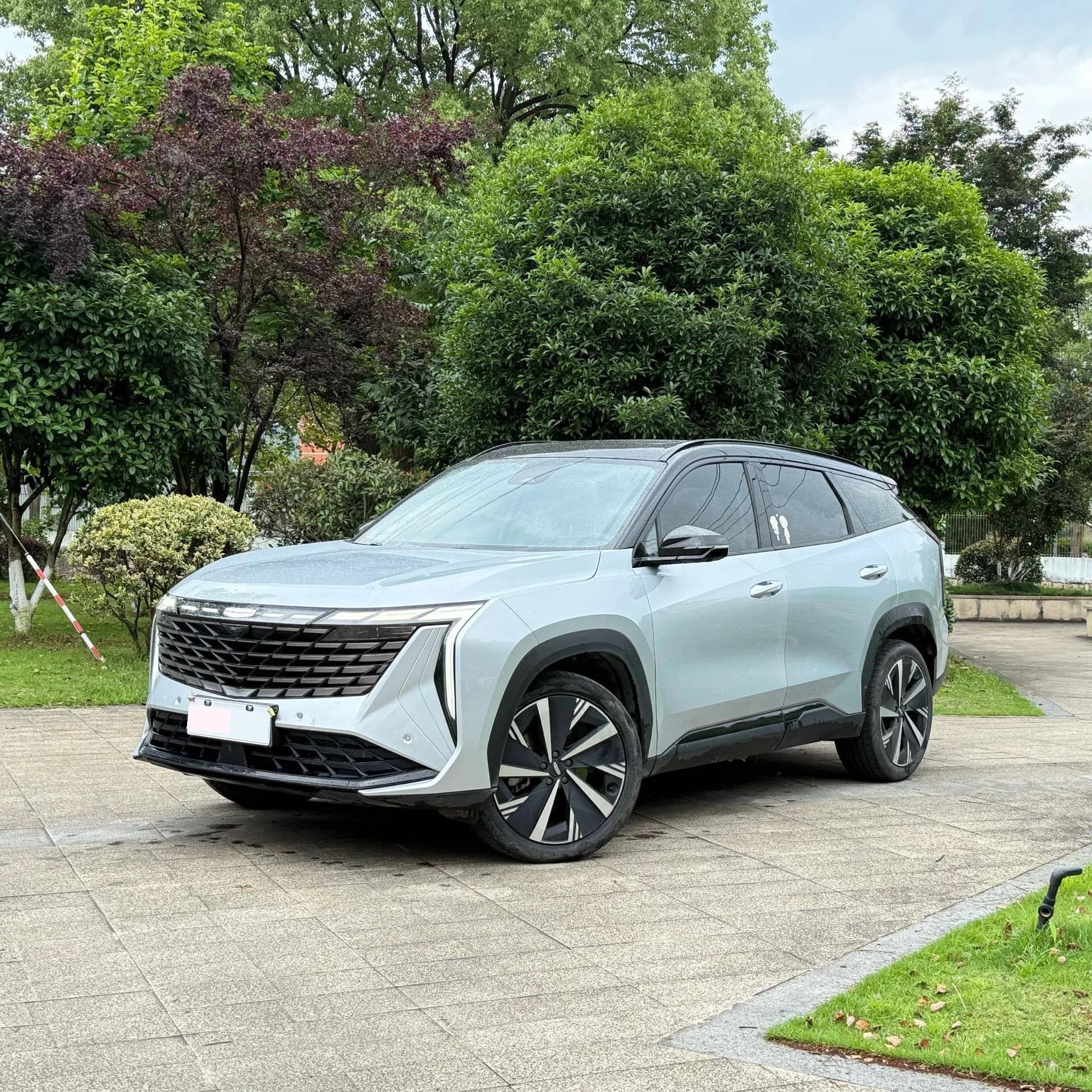 Geely Boyue L 2023 2.0TD DCT Flagship Edition exterior