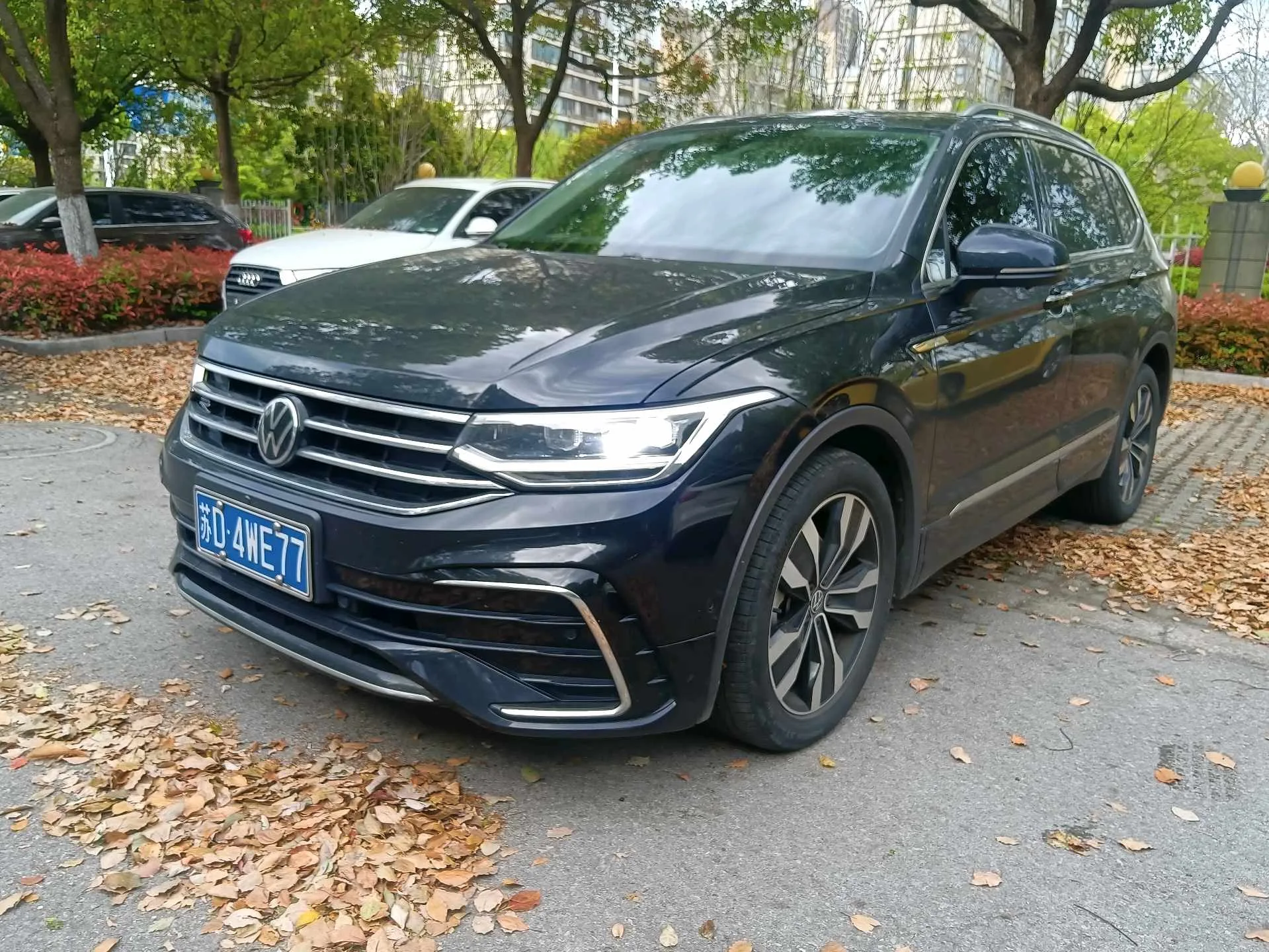 Volkswagen 2023 Tiguan L R-Line 2.0 TSI 330 TSI Front-Wheel Drive R-Line "Yuexiang" Edition (Facelift) Automatic Transmission exterior