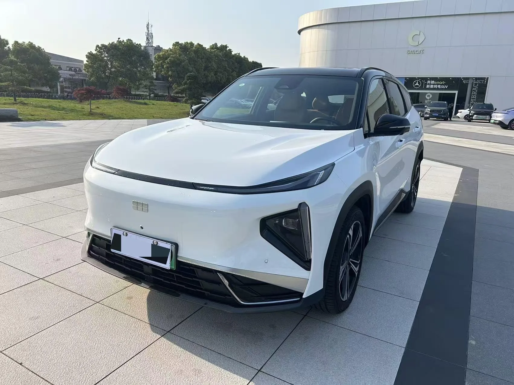 Geely Galaxy 2025 L7 EM-i 1.5 115km Explorer+ Edition Automatic exterior