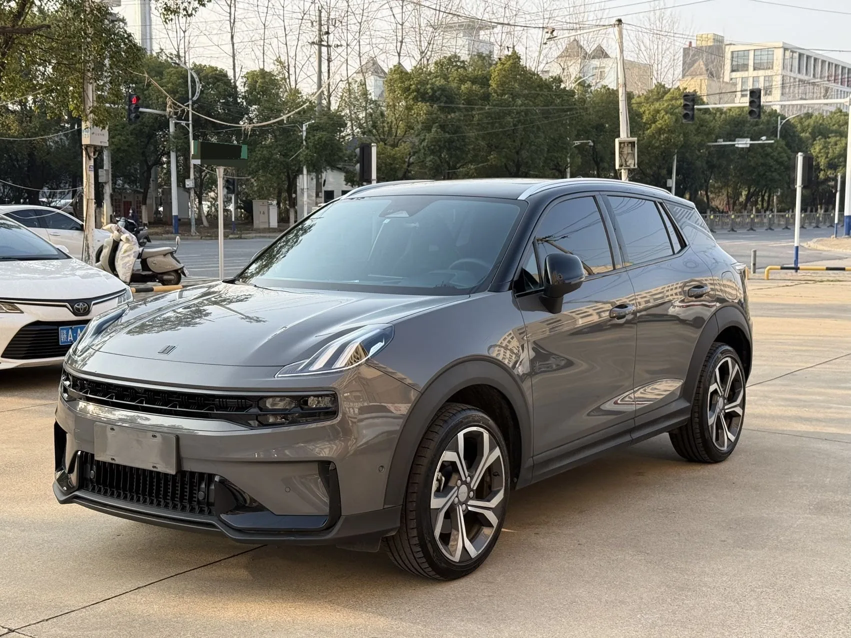 Lynk & Co 06 2023 Remix 1.5T Halo exterior