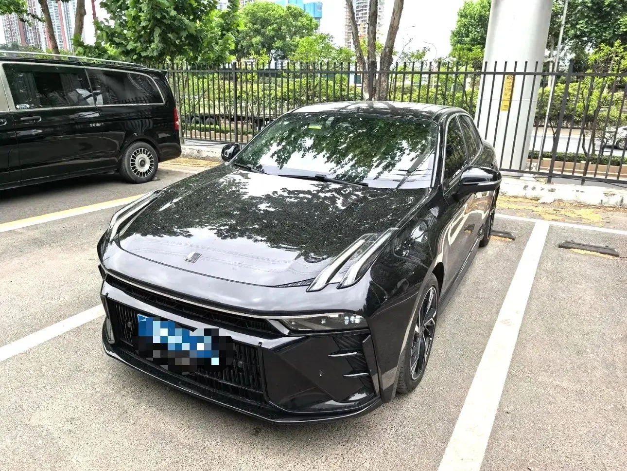Lynk & Co 03 2023 Model Year 1.5TD DCT Jin Pro exterior