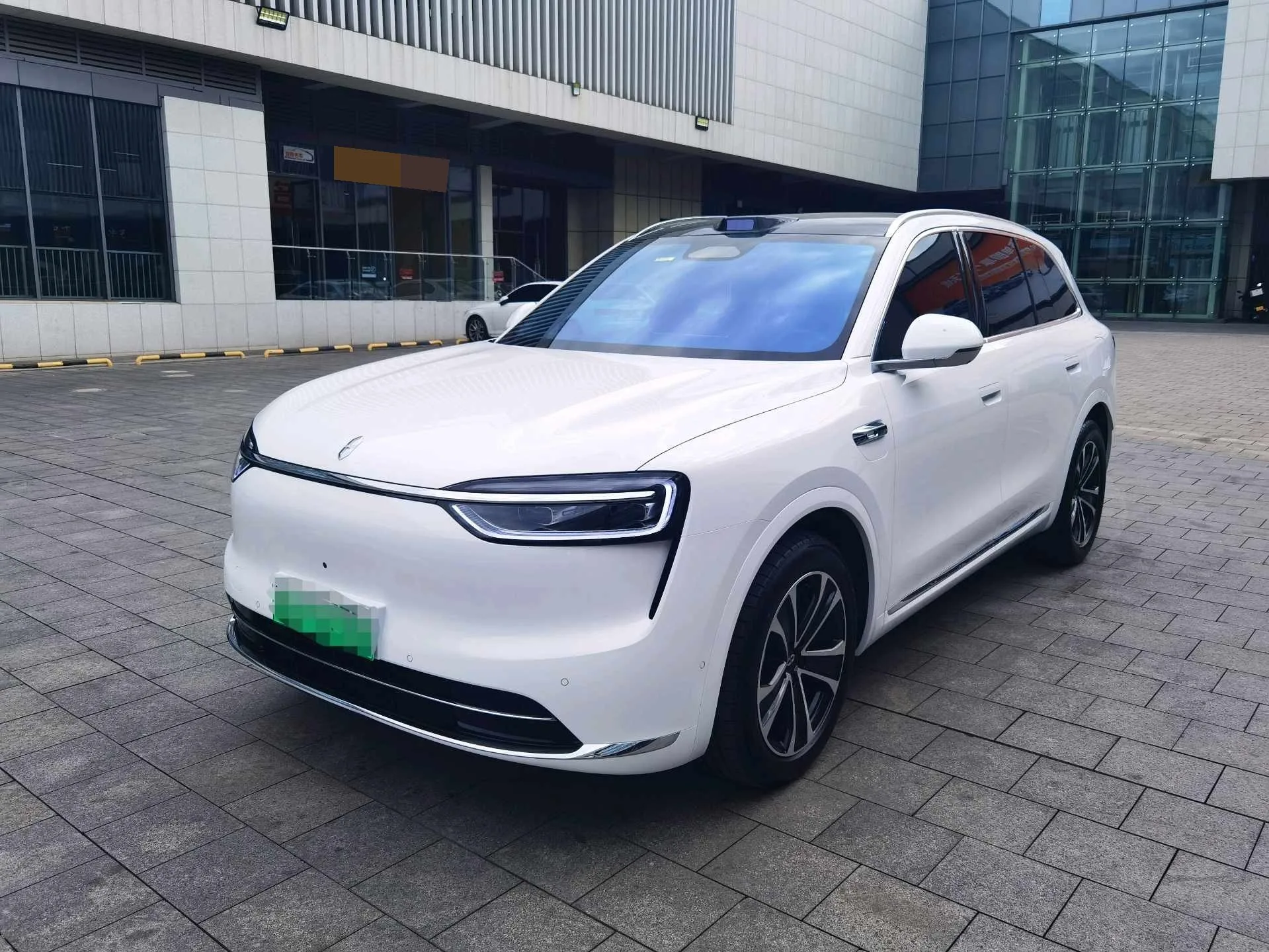 AITO 2026 Model M7 Pure Electric Max 4WD 5-Seater (192-line LiDAR) Automatic Transmission exterior