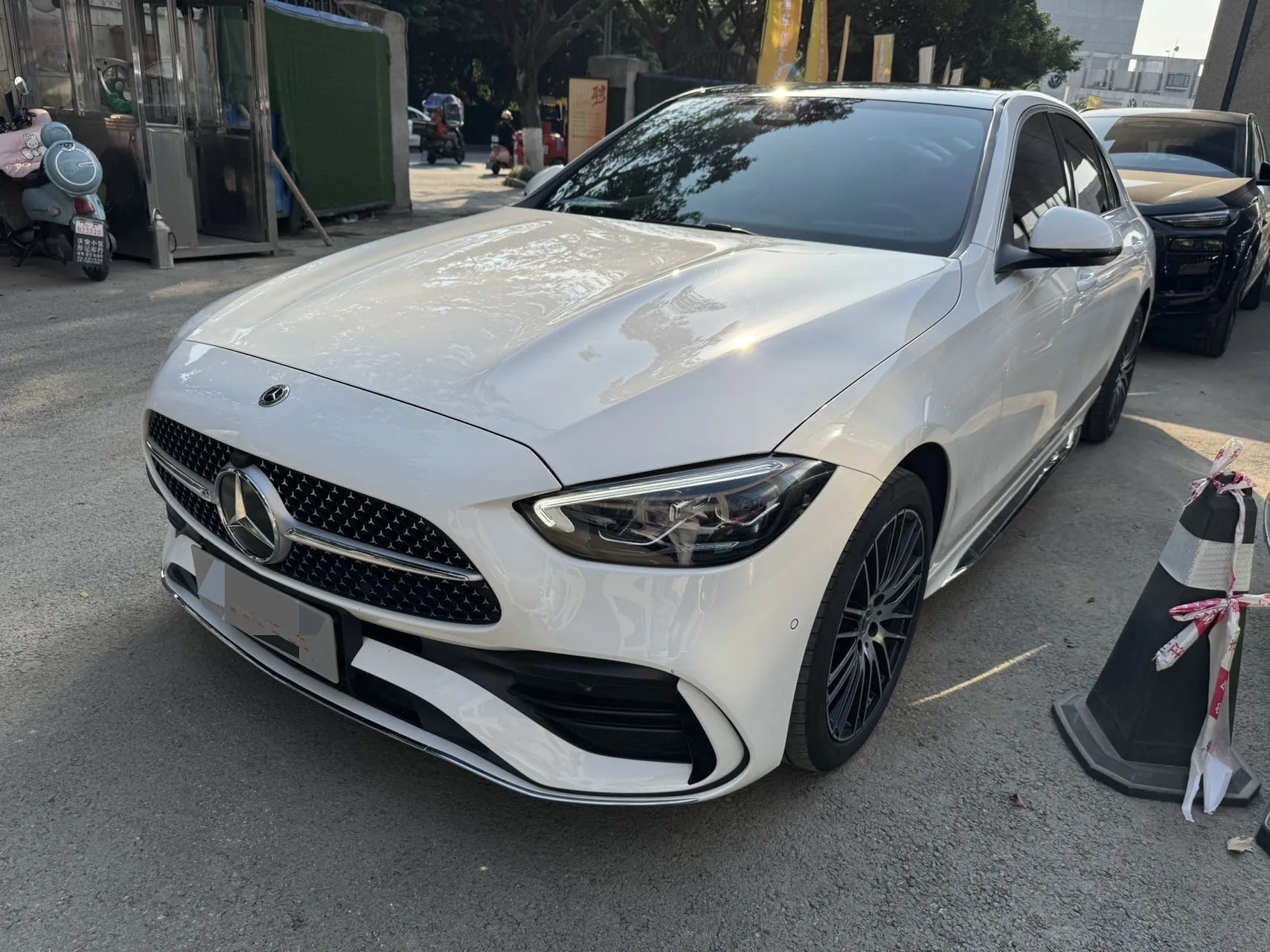Mercedes-Benz C-Class 2024 C 260 L 48V 1.5T Sport (Facelift 3) Automatic Transmission exterior