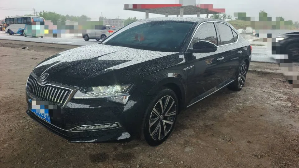 Skoda Superb 2025 1.4TSI TSI280 Premium Edition Automatic exterior