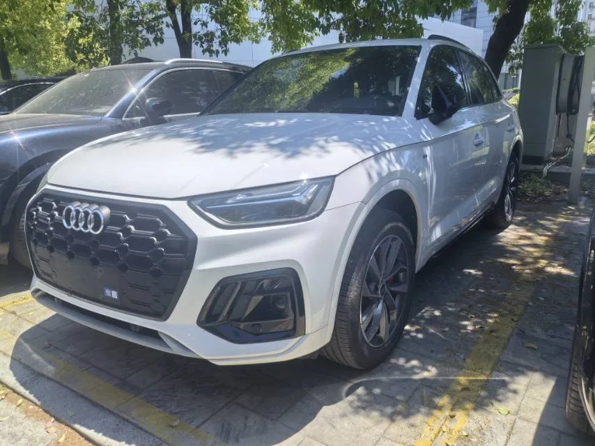 Audi 2025 Q5L 2.0TFSI 40TFSI Luxury Dynamic Automatic exterior