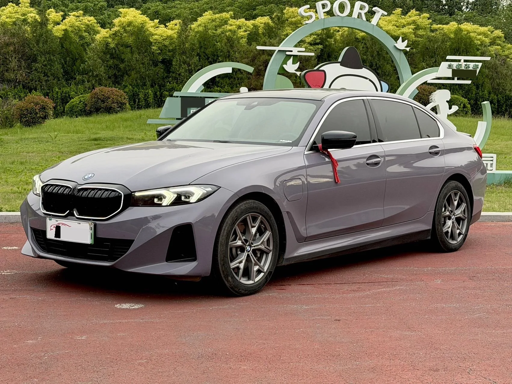 BMW 2025 i3 eDrive 35 L Automatic exterior