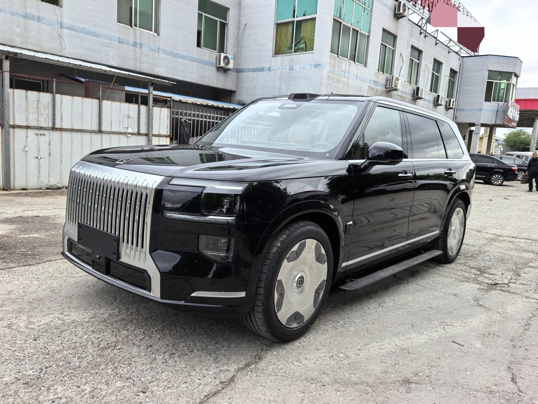 Zeekr 2025 Model Zeekr 9X 2.0T Ultra Edition 55kWh Automatic Transmission exterior