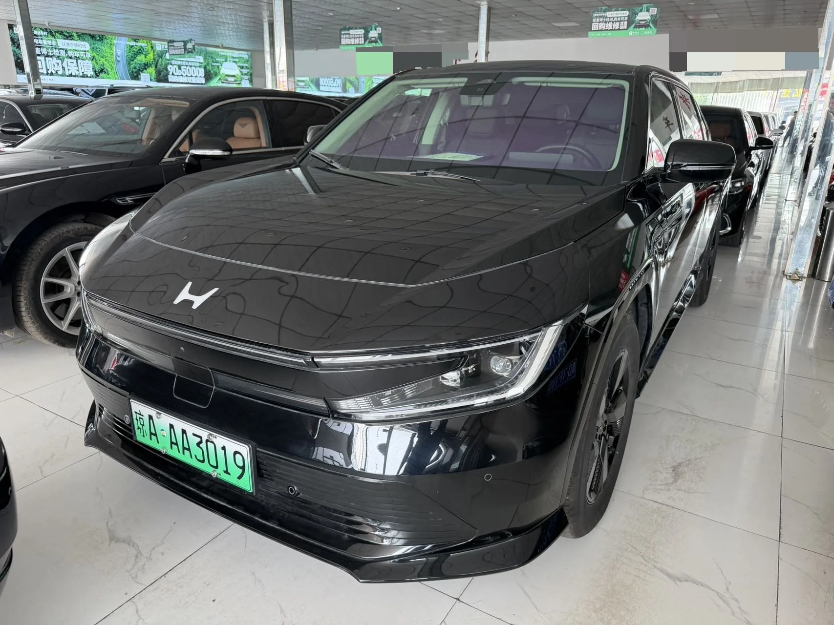 本田 2025款 P7 后驱长续航Pro 自动挡 exterior