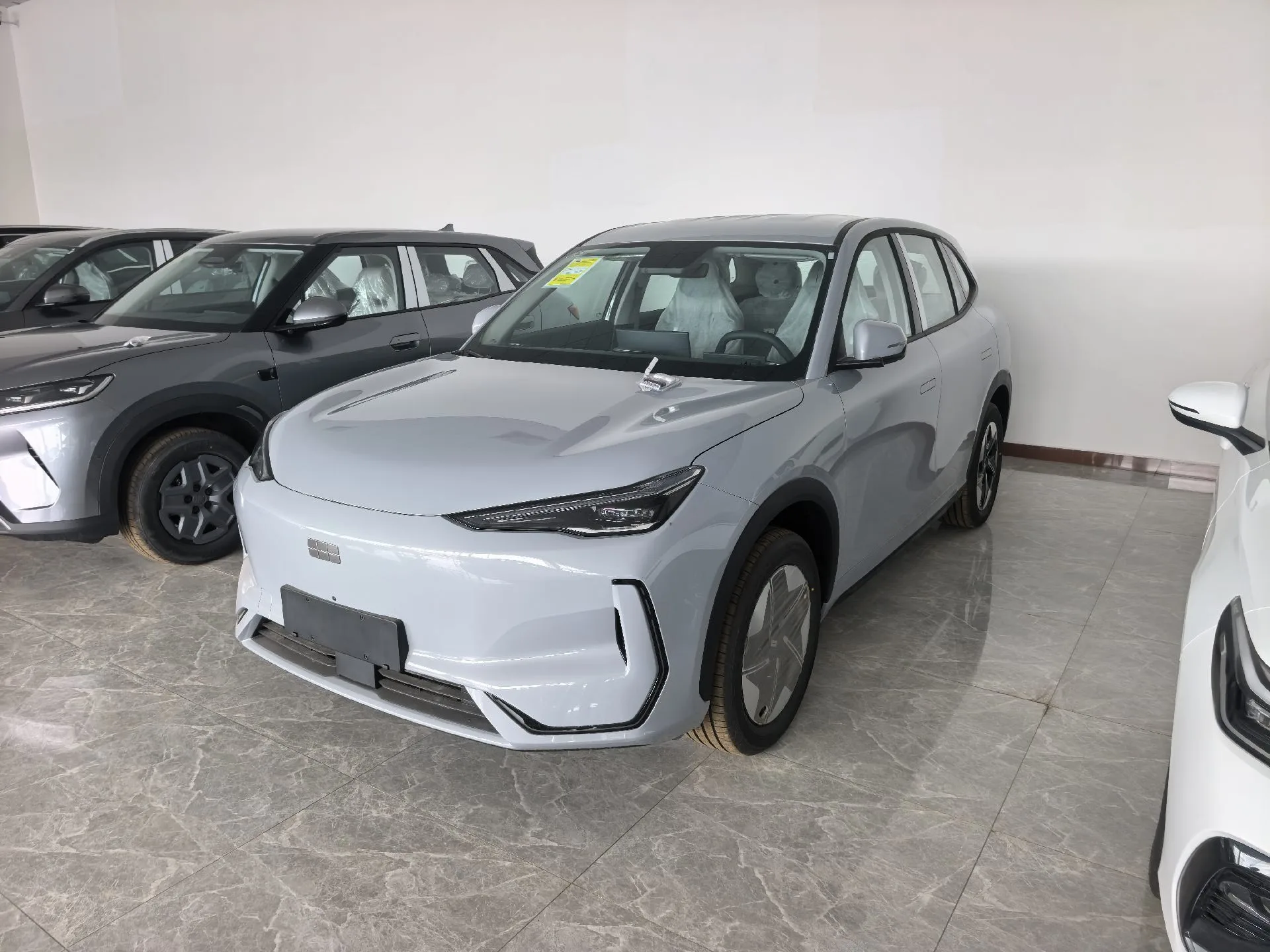 Geely Galaxy 2026 E5 530km Start-up Edition Automatic exterior