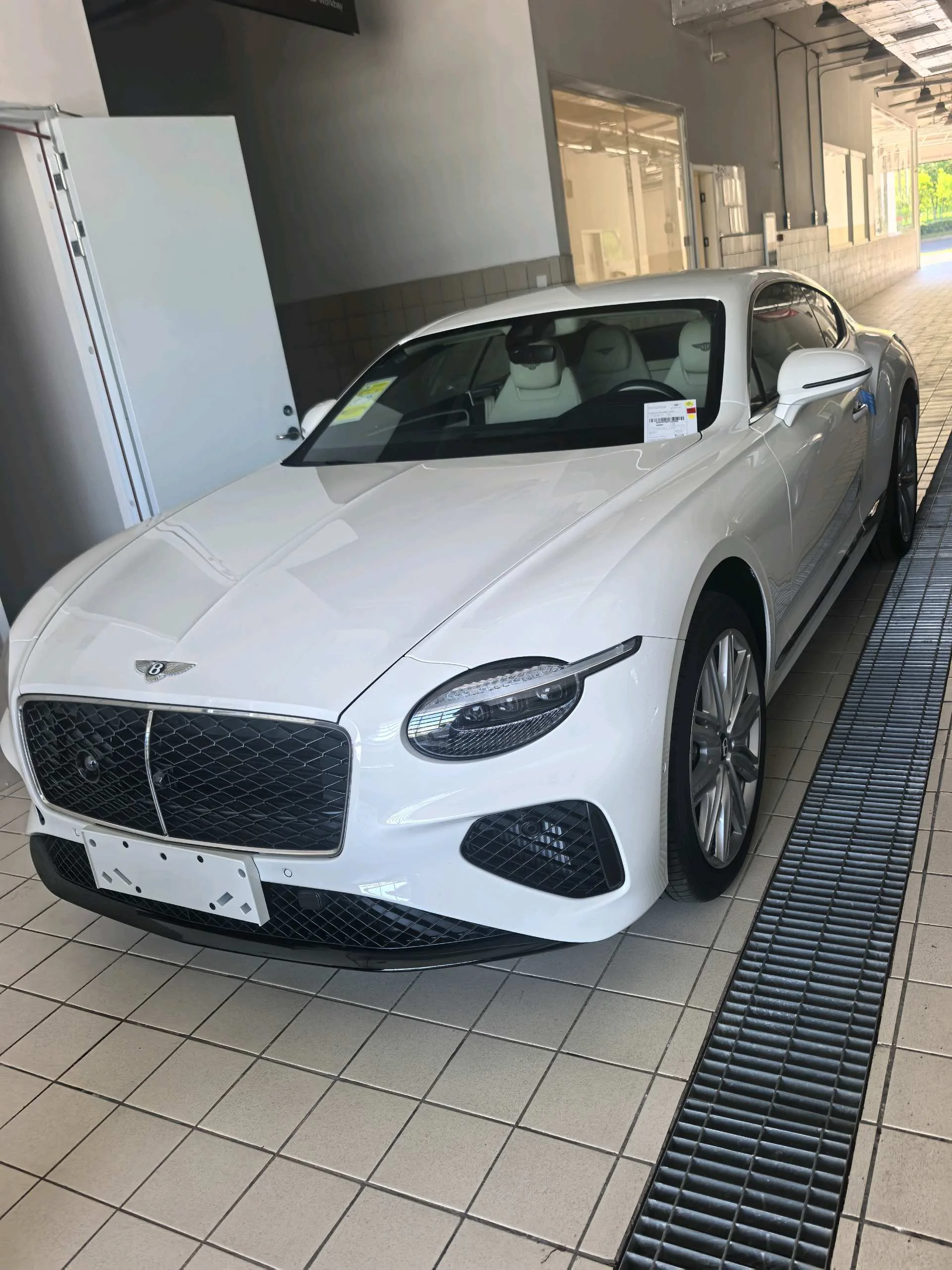 2026 Bentley Continental GT V8 Mulliner PHEV 4.0T Automatic (Imported) exterior