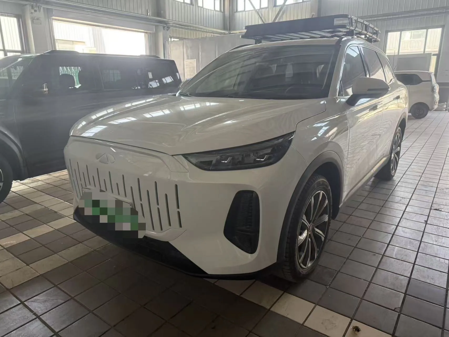 Chery 2025 Fengyun T9 C-DM 1.5T 120 Long Range Premium 7-Seater with Ternary Lithium Battery, Automatic Transmission exterior