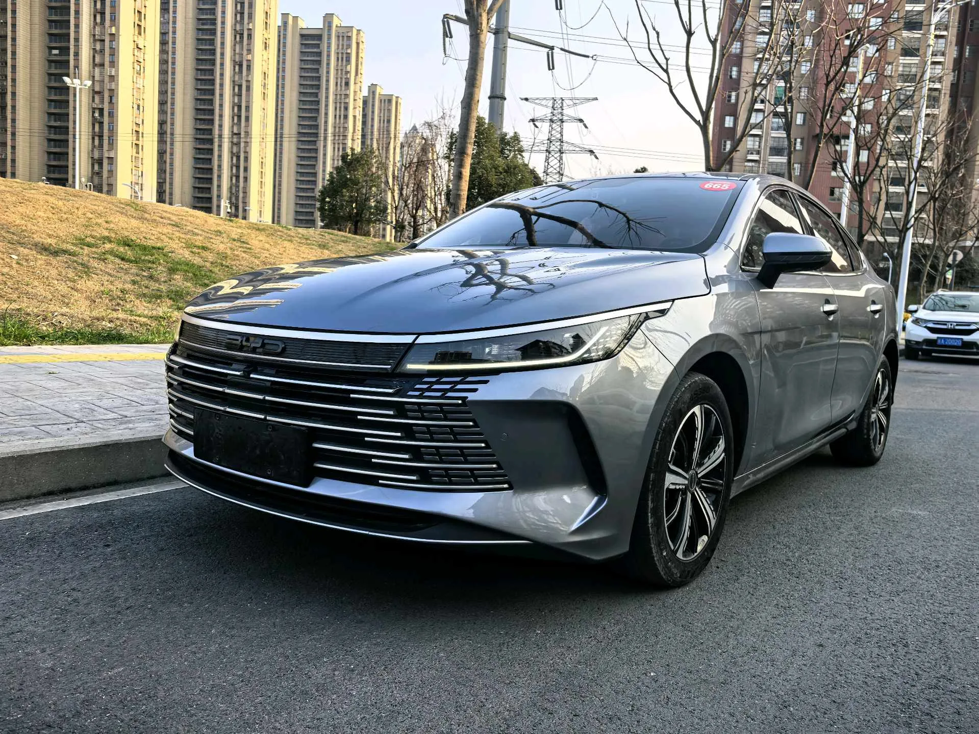 BYD 2023 Destroyer 05 DM-i 1.5 CVT 120KM Champion Edition Deluxe Automatic exterior