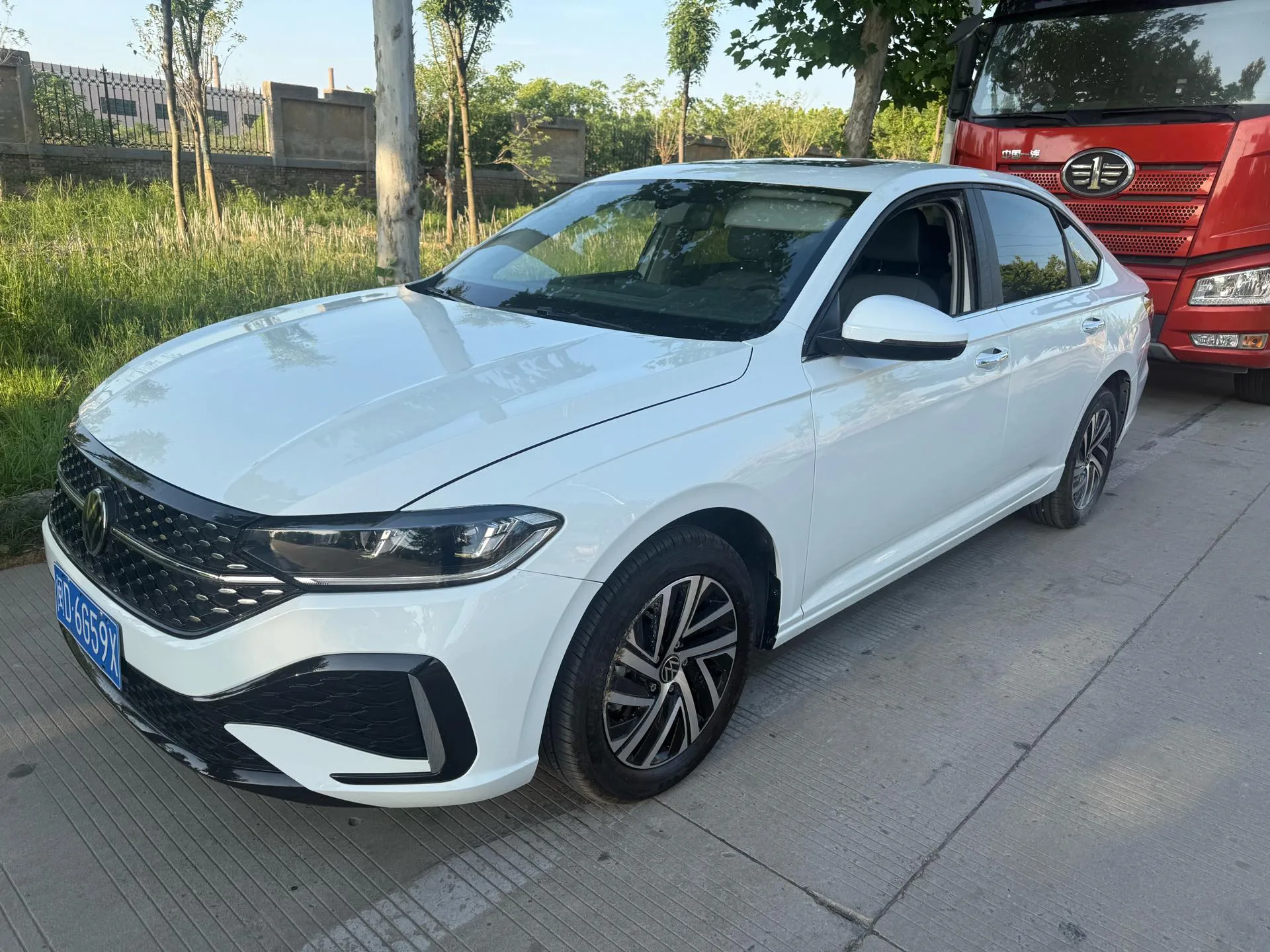 Volkswagen 2024 Lavida 1.5 Five Million Edition Automatic exterior