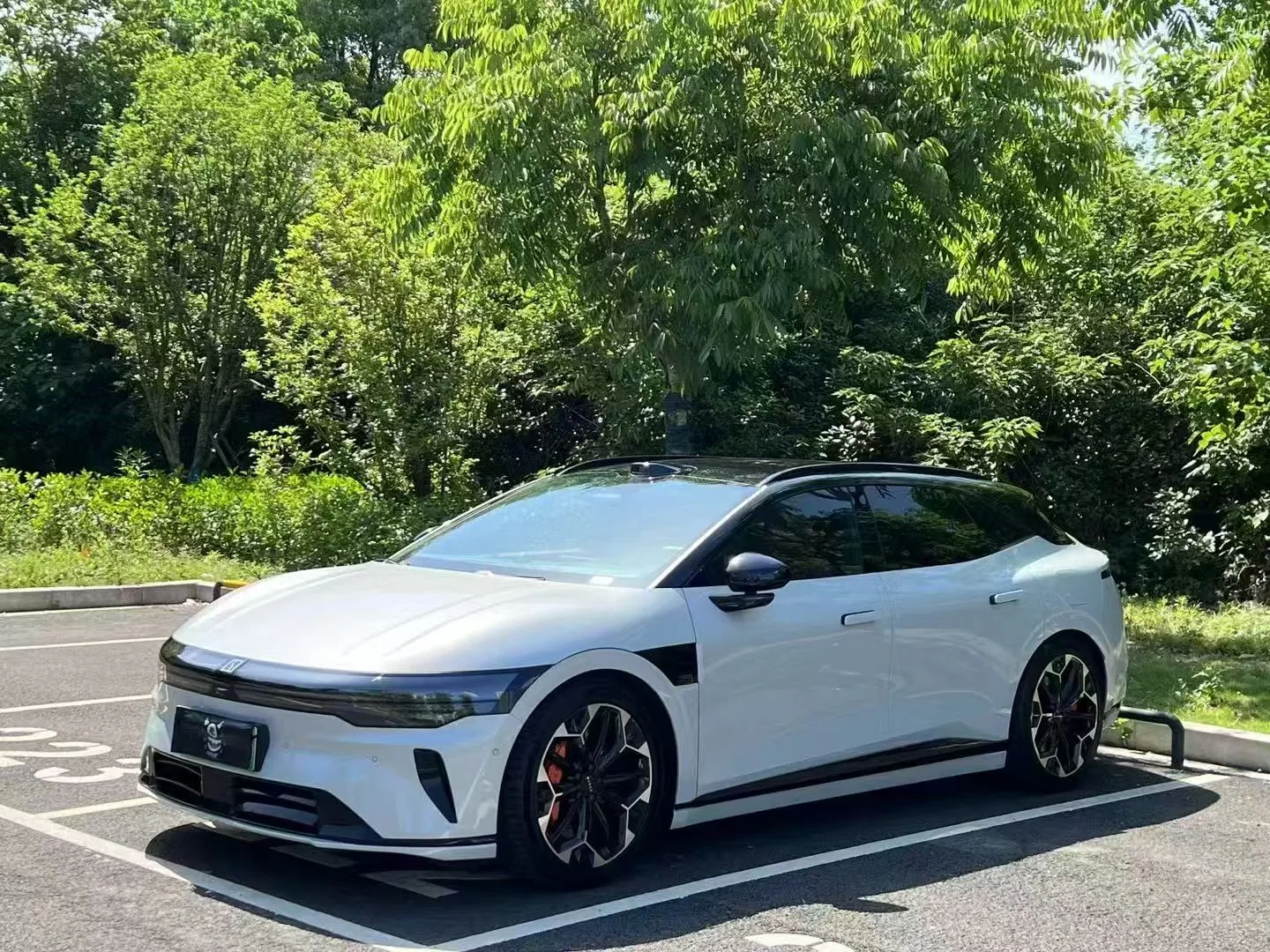 JiKrypton 2025 Model JiKrypton 007GT 4WD Intelligent Driving Edition 75kWh Automatic exterior