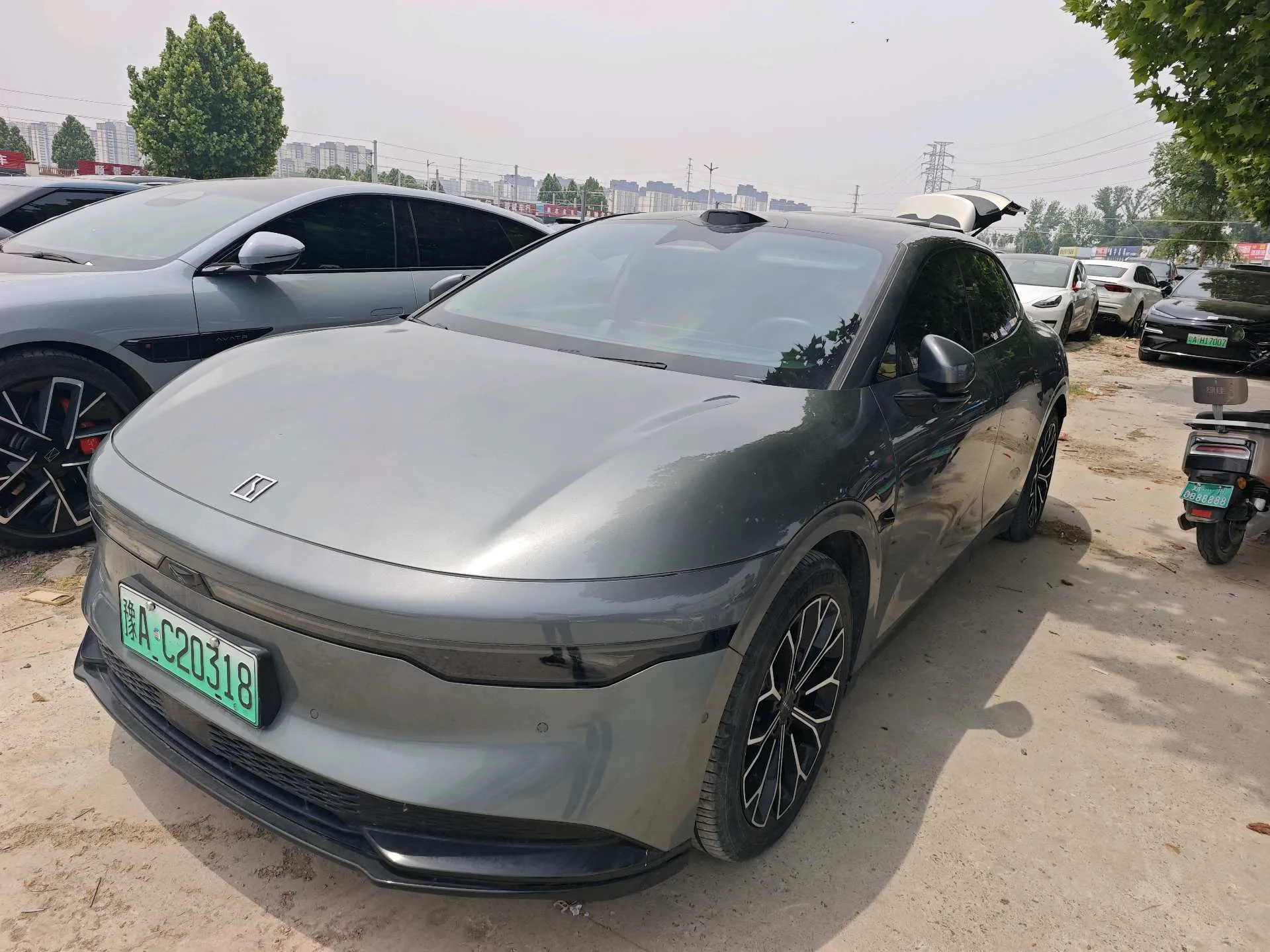 Jike 007 2024 Rear-Wheel Drive Intelligent Driving Edition 75kWh exterior