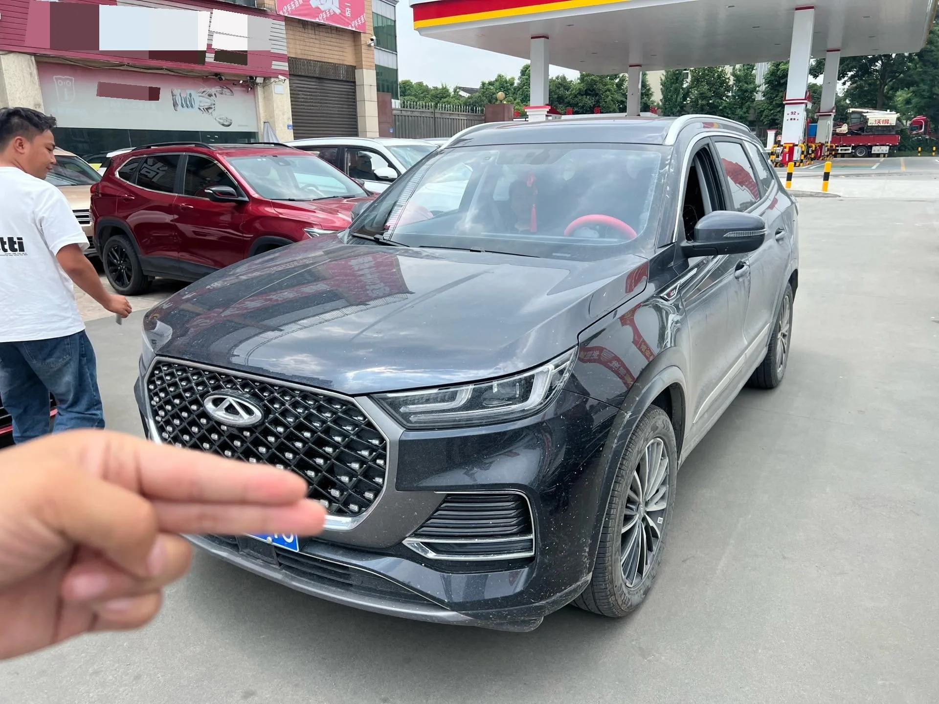 Chery 2025 Tiggo 8 PLUS 1.6TGDI 290TGDI Classic Edition 5-Seater Automatic exterior