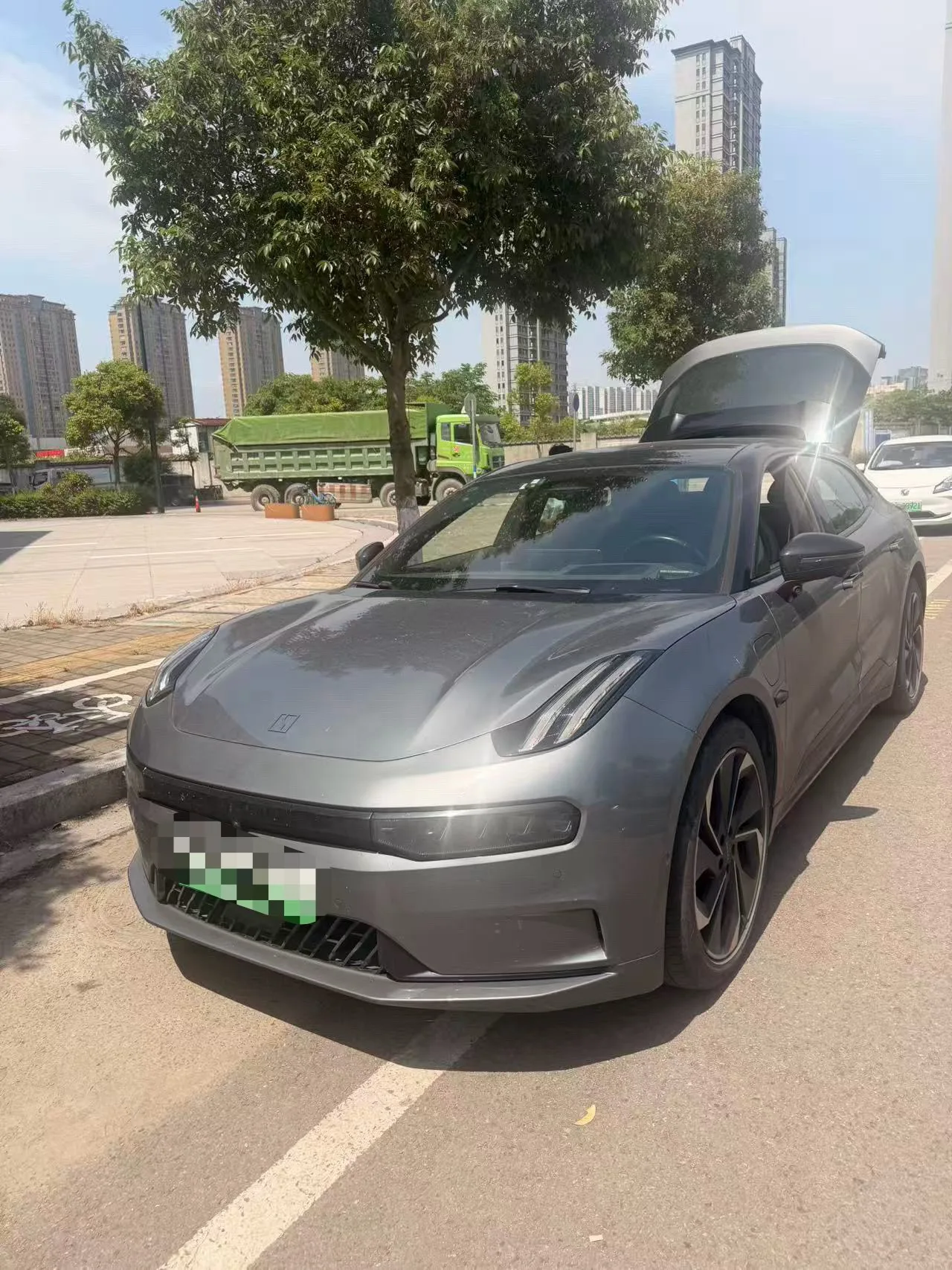 Zeekr 001 2023 Model Year WE Edition 100kWh exterior