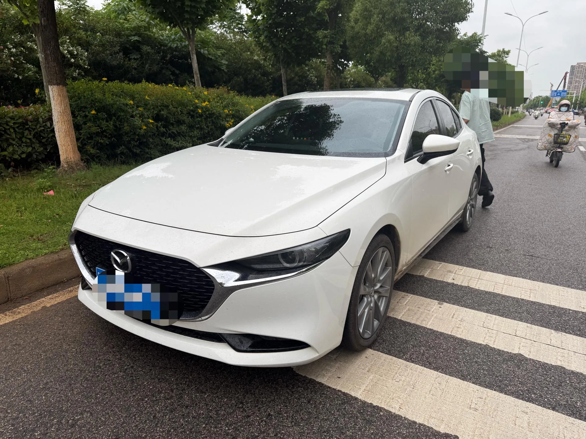 Mazda3 Axela 2023 2.0L Automatic Premium Edition exterior