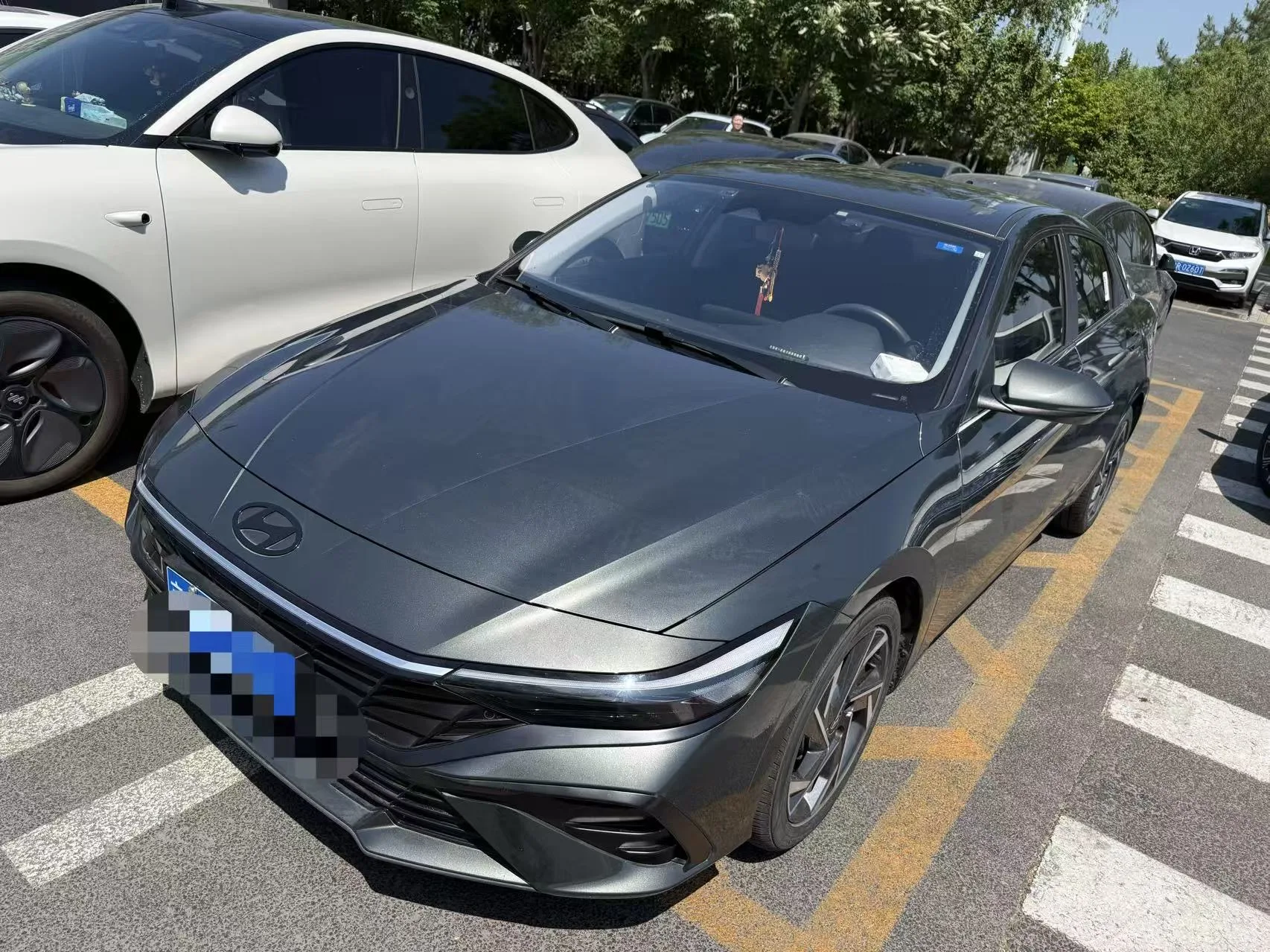 2023 Hyundai Elantra 1.5L CVT GLS Leading Edition exterior