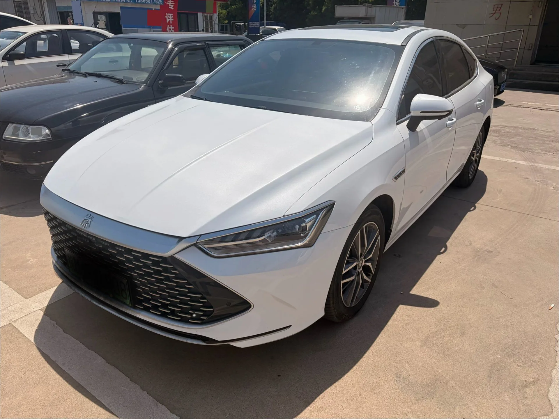 BYD 2024 Qin PLUS DM-i 1.5 CVT Glory Edition 55KM Superior Model Automatic exterior