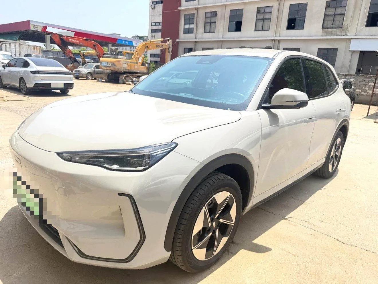 Geely Galaxy 2024 E5 530km Long Range Edition Automatic exterior