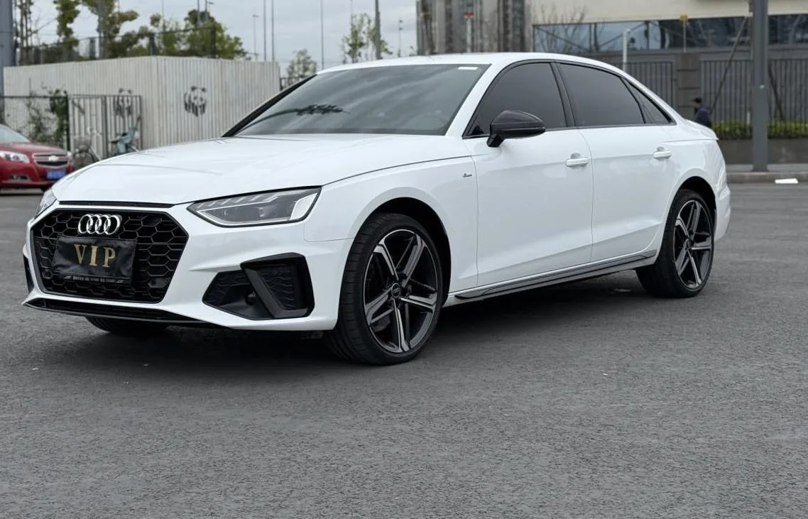 Audi 2025 A4L 2.0TFSI 40TFSI 2 Million Unit Enjoyment Edition Luxury Dynamic Model Automatic Transmission exterior