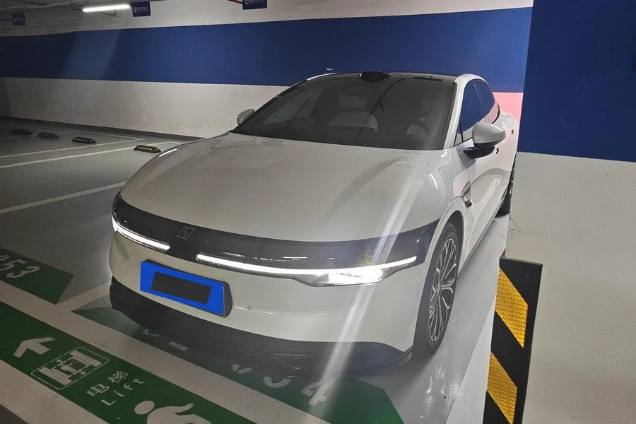 Zeekr 2025 Model Zeekr 007 Rear-Wheel Drive Intelligent Driving Edition 75kWh Automatic Transmission exterior