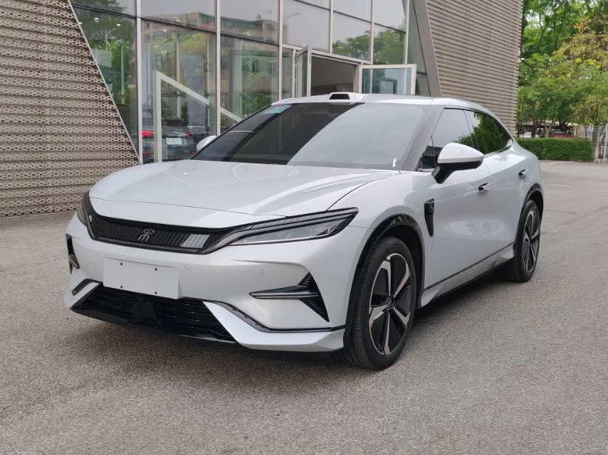 BYD 2025 Song L EV Smart Driving Edition, 662km/h, LiDAR Premium Model, Automatic Transmission exterior