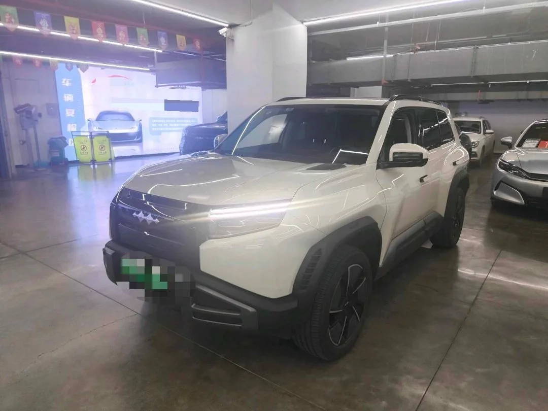 Fangchengbao 2025 Titanium 3 501KM AWD Smart Drive Max Edition Automatic Transmission exterior