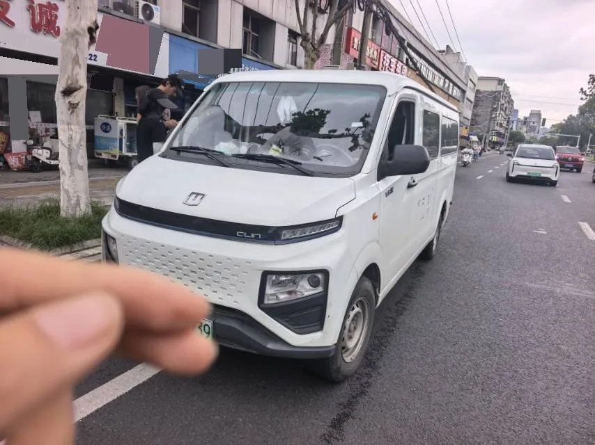 Remote 2024 Star Enjoy V6E Feature Edition 2.3T 6-Seater 4.845-meter All-Electric Light Commercial Vehicle, Smart Core 46.08kWh, Automatic Transmission exterior