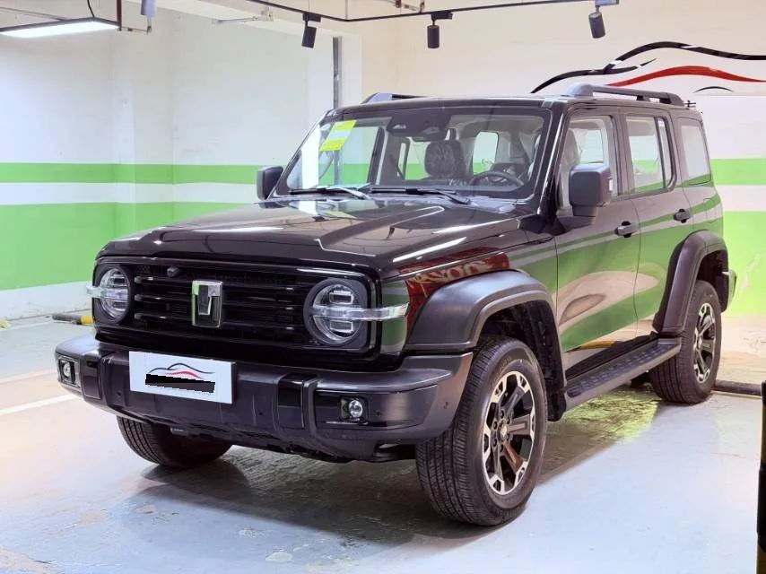 Tank 2025 Model Tank 300 Hi4-T 2.0T Hi4-T 36.7kWh Automatic Transmission exterior