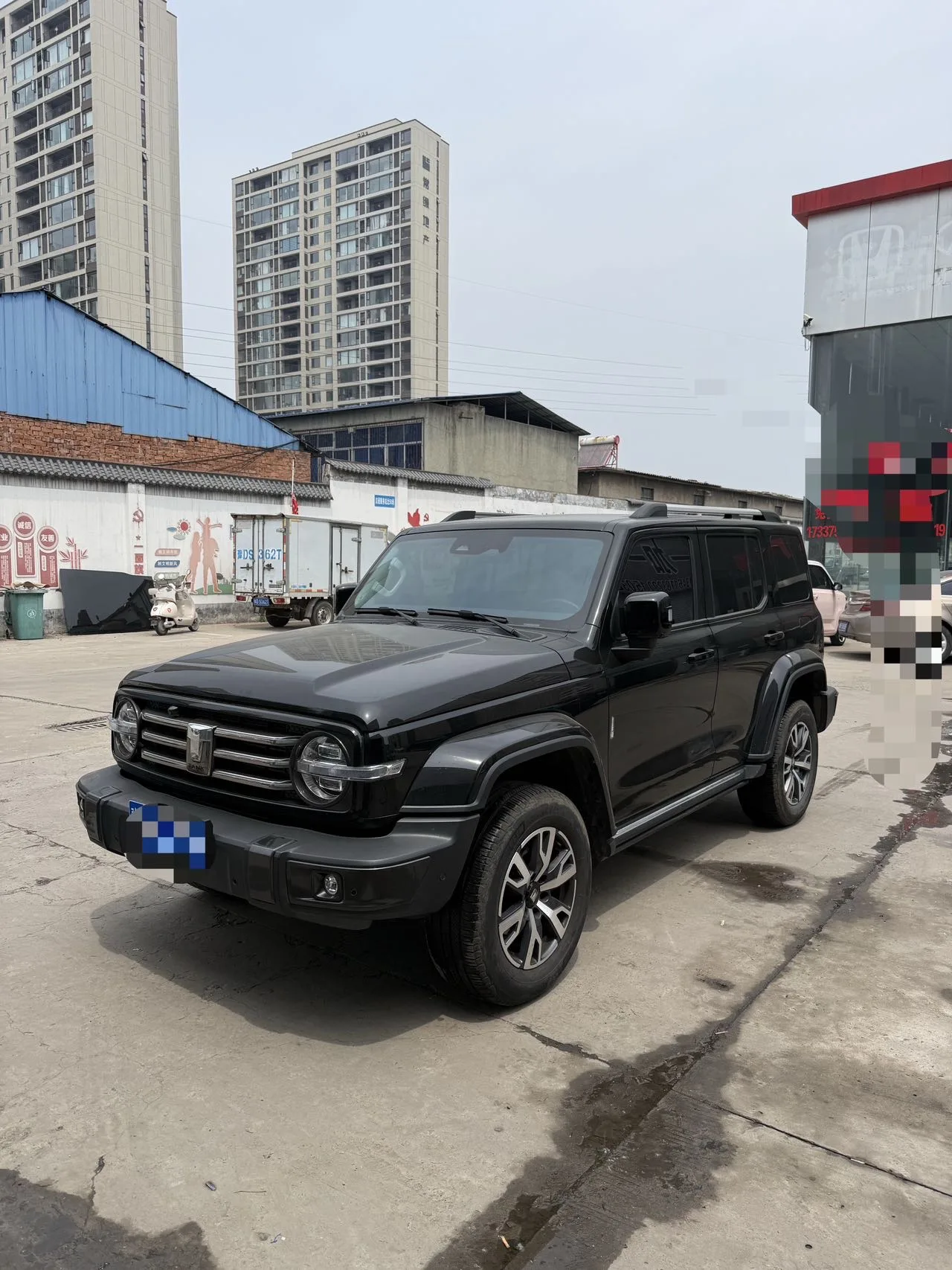 The 2023 Tank 300 City Edition 2.0T looks great exterior