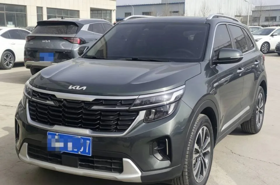 2026 Kia Seltos 1.5 CVT Luxury Edition Automatic exterior