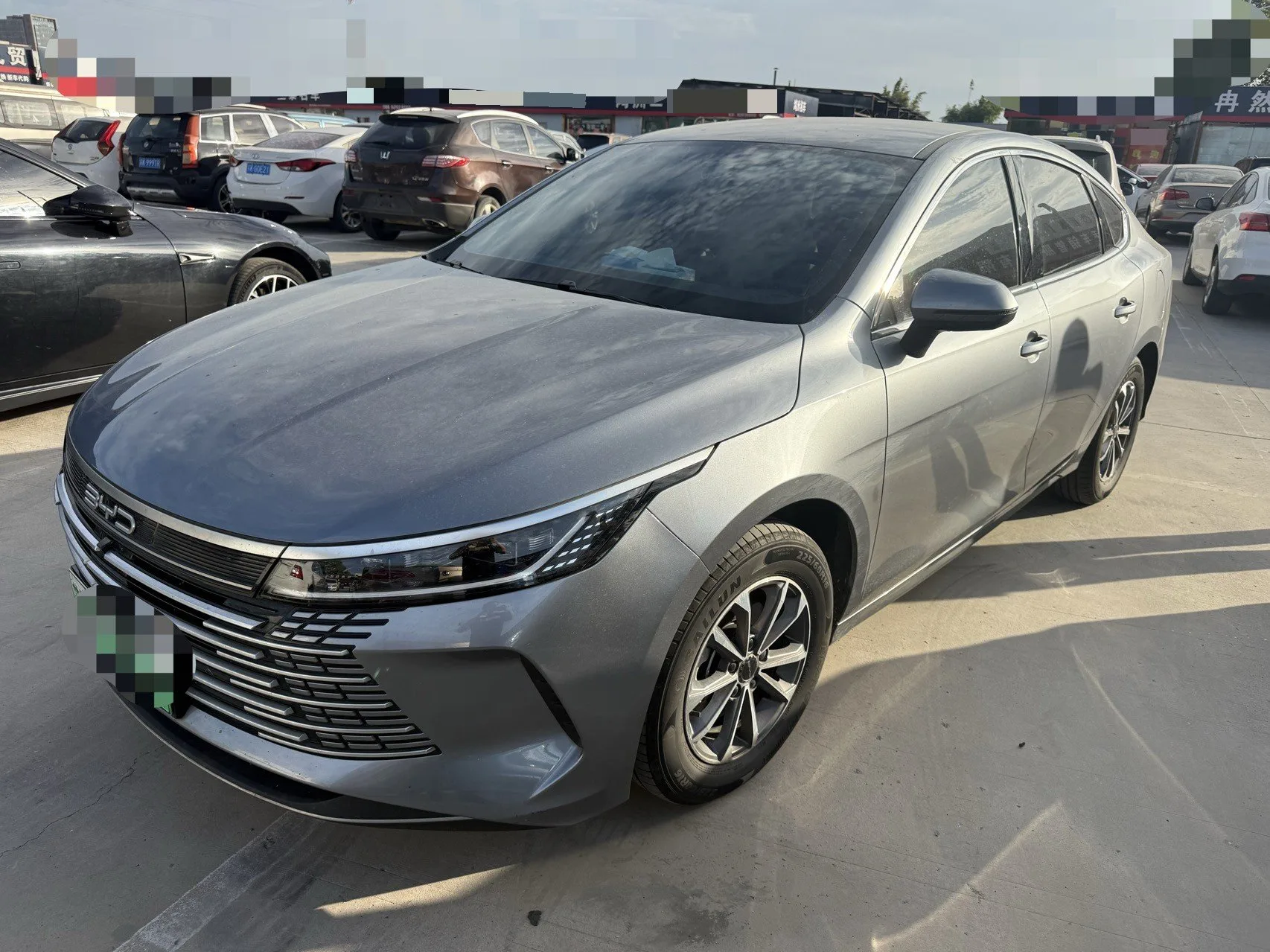 BYD 2024 Destroyer 05 DM-i 1.5 CVT Glory Edition 55KM Luxury Automatic exterior