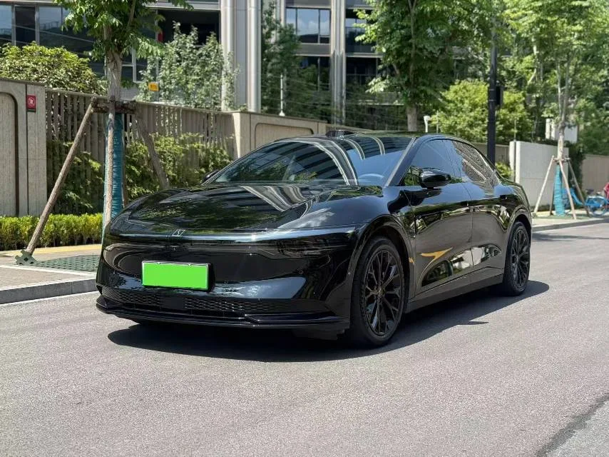 Jike 2025 Model Jike 007 Rear-Wheel Drive Intelligent Driving Edition 75kWh Automatic exterior