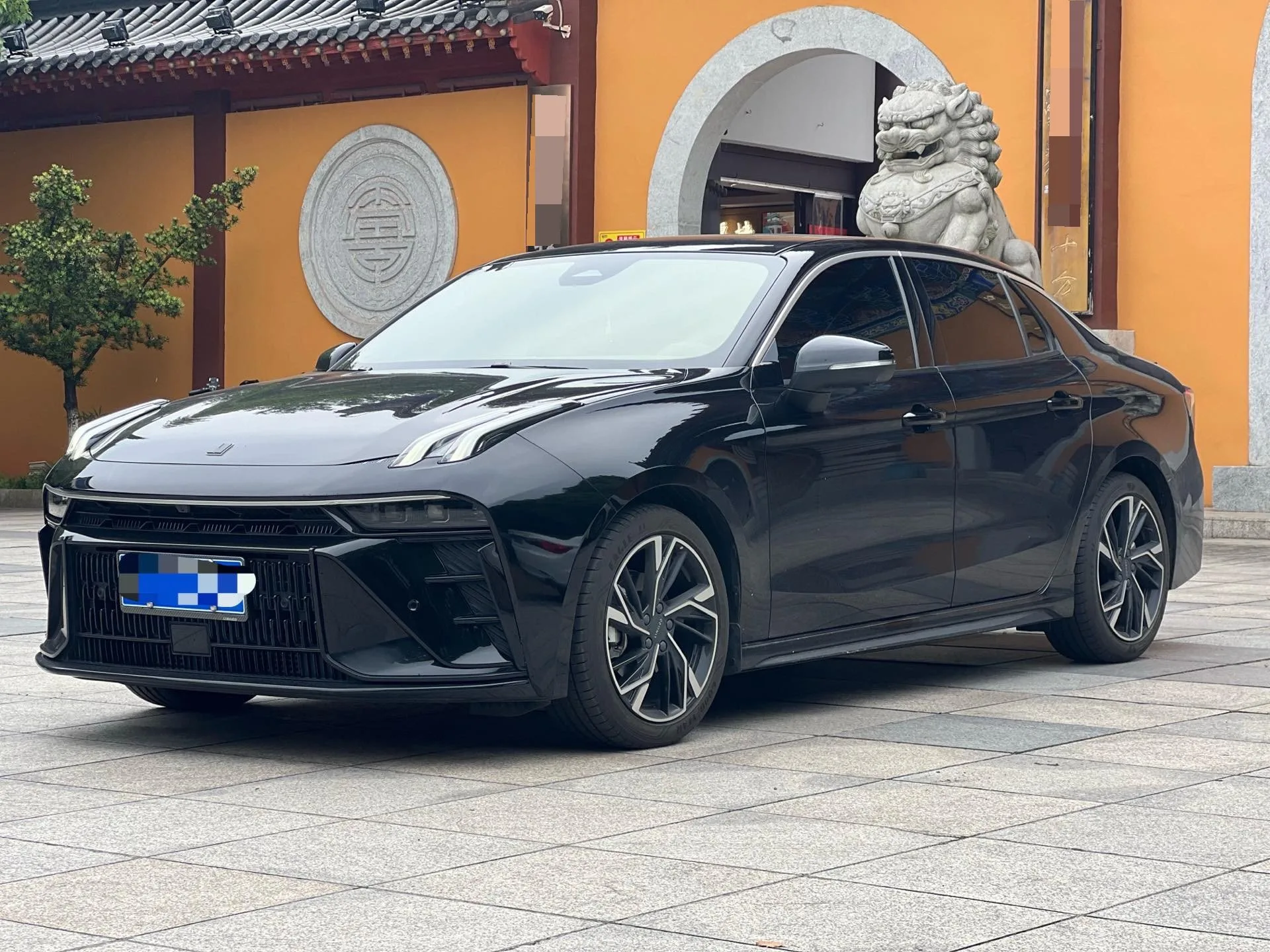 Lynk & Co 03 2023 Model Year 1.5TD DCT Jin Pro exterior