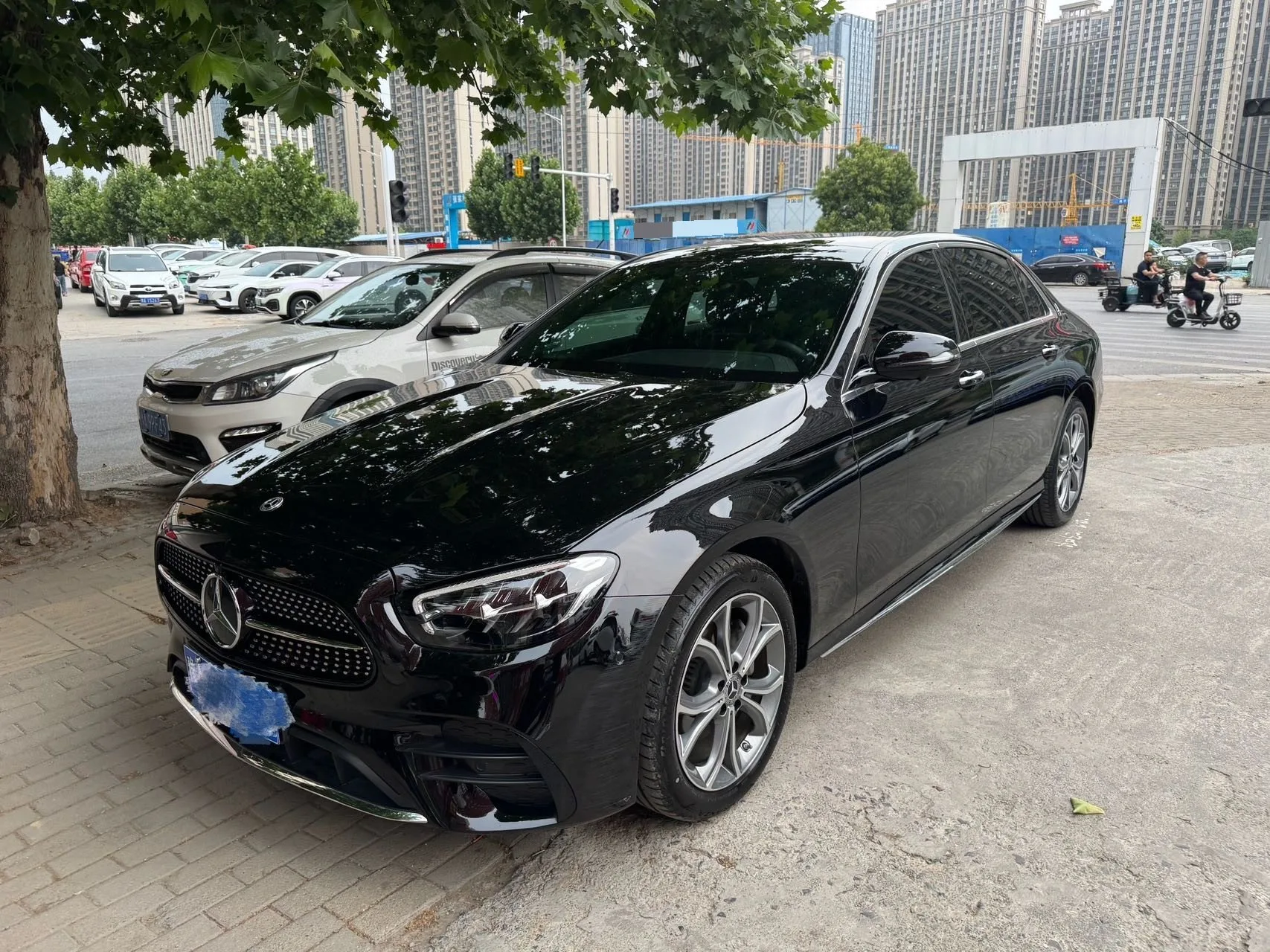 2023 Mercedes-Benz E-Class E 300 L Sport Style exterior