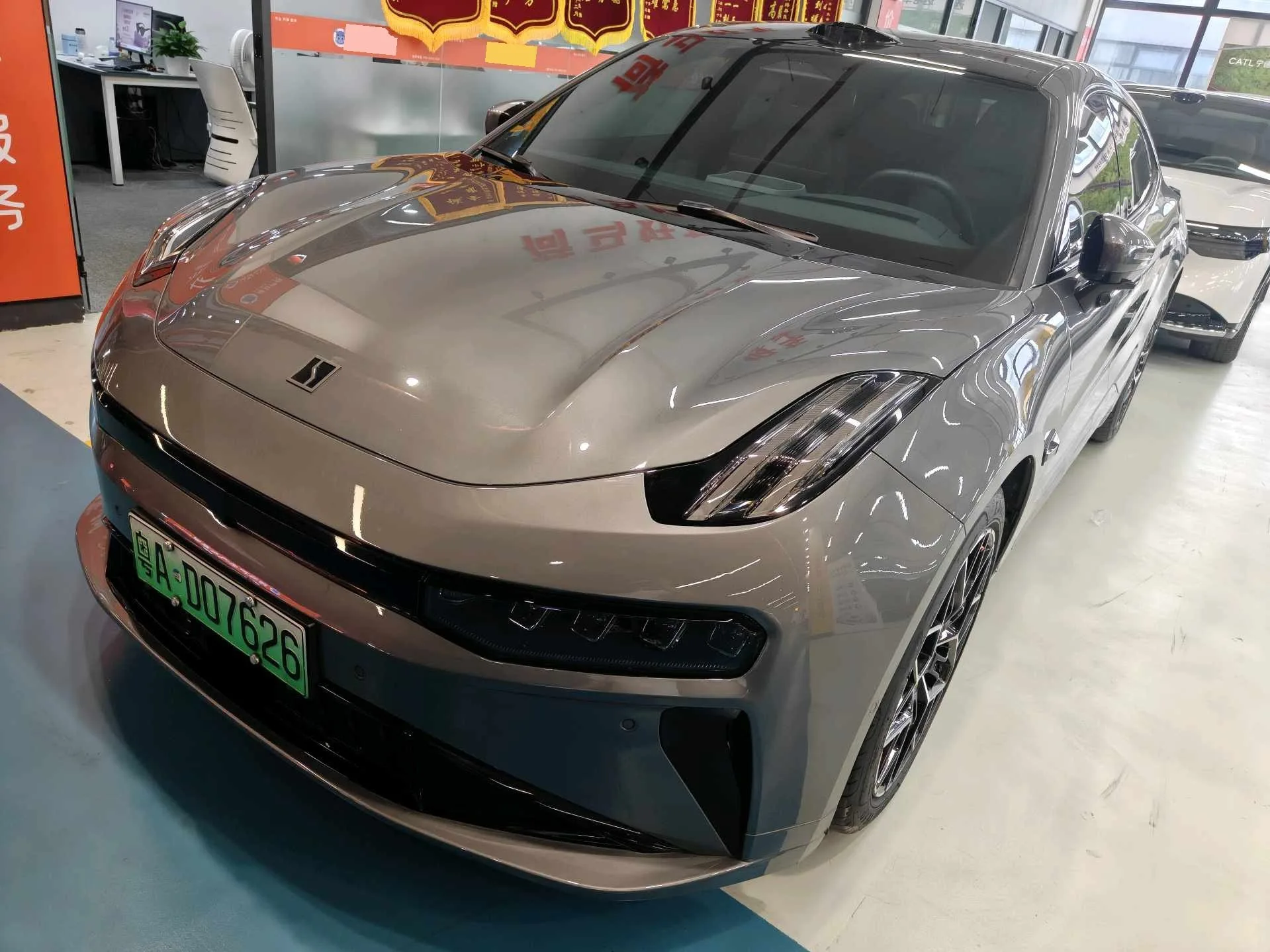 Zeekr 001 2024 WE Edition 100kWh Rear-Wheel Drive exterior