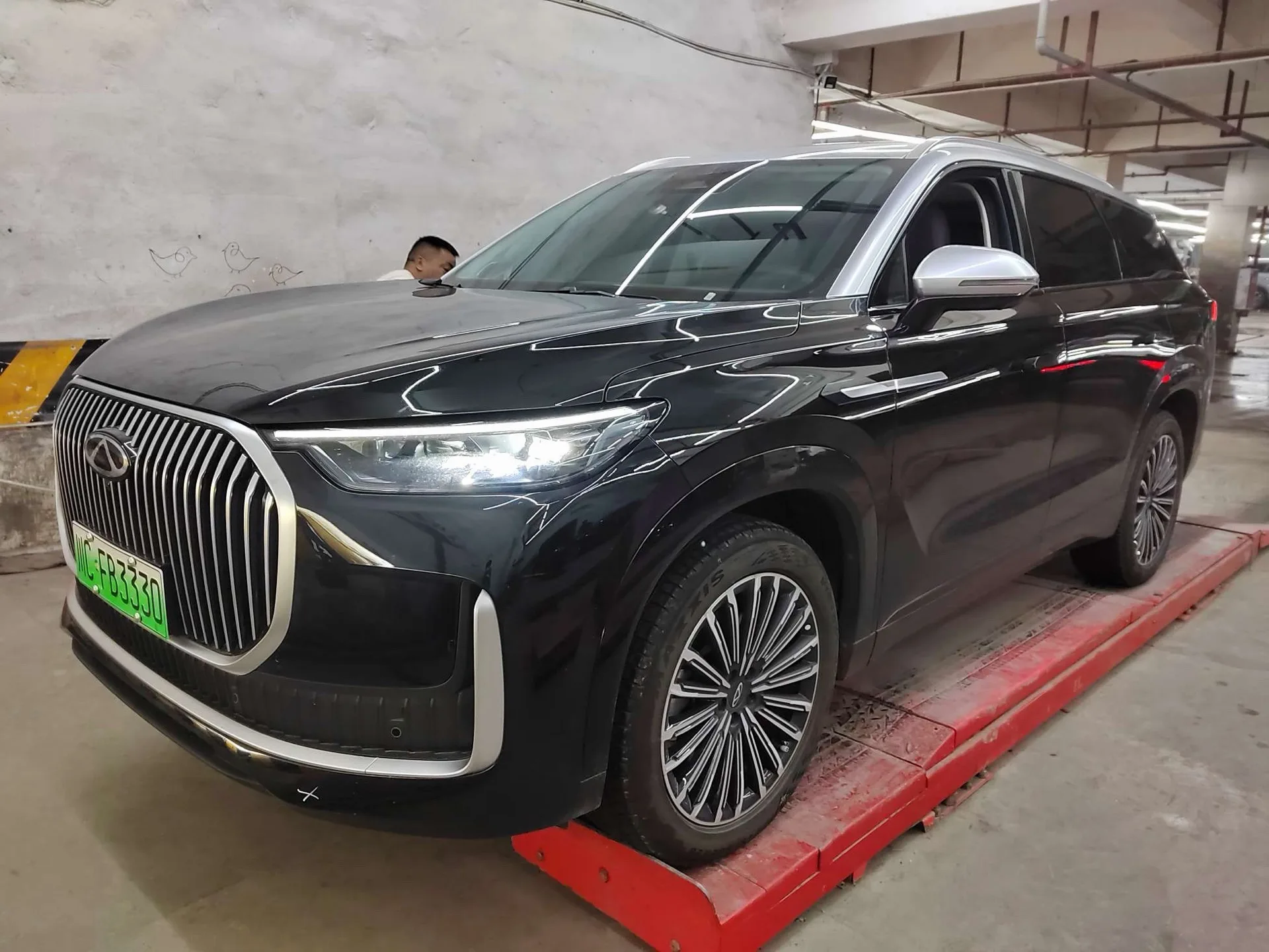 奇瑞 2025款 瑞虎9 C-DM 1.5T 106KM悦享版5座 磷酸铁锂 自动挡 exterior