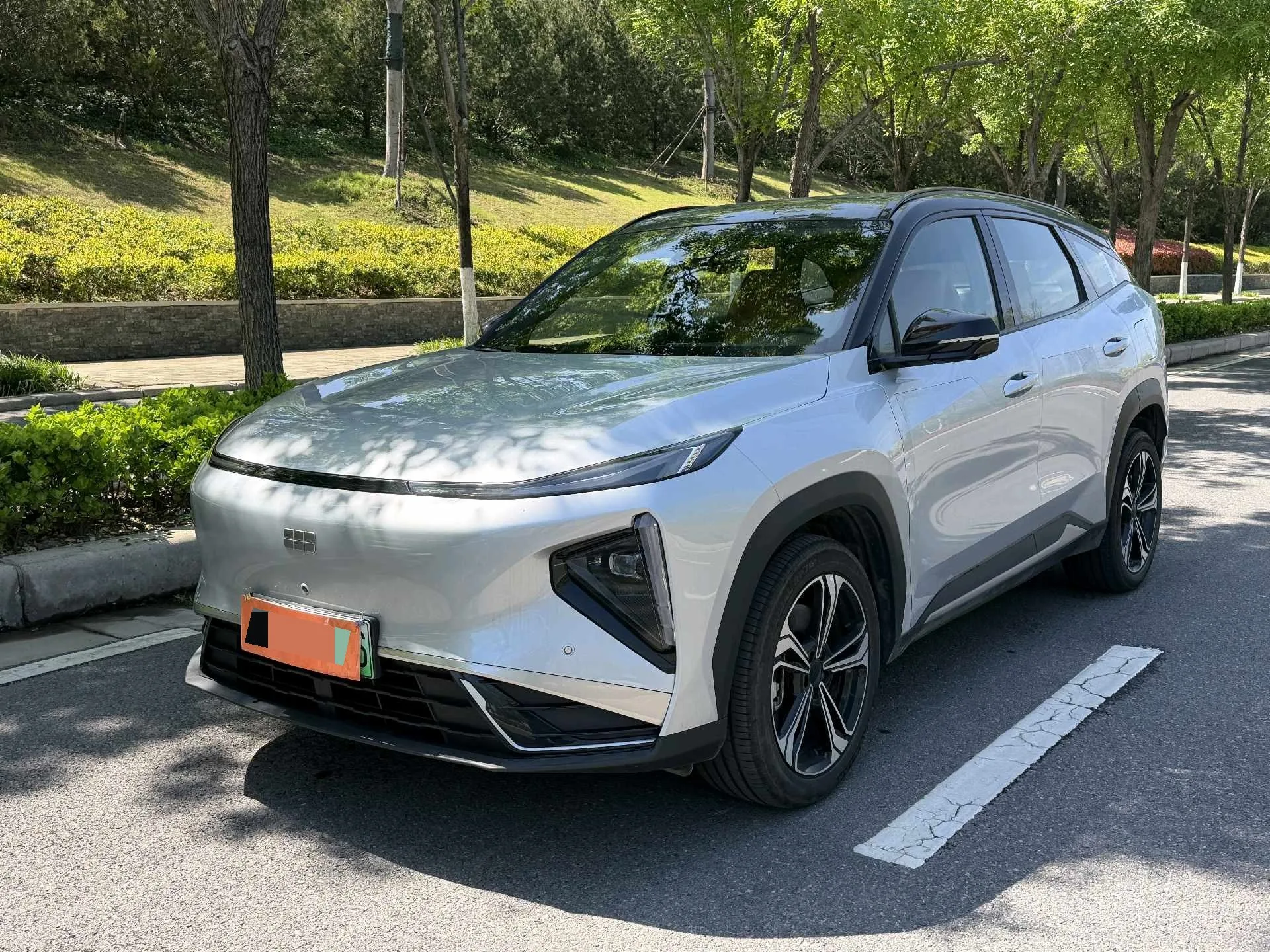 Geely Galaxy 2025 L7 EM-i 1.5 115km Explorer+ Edition Automatic exterior