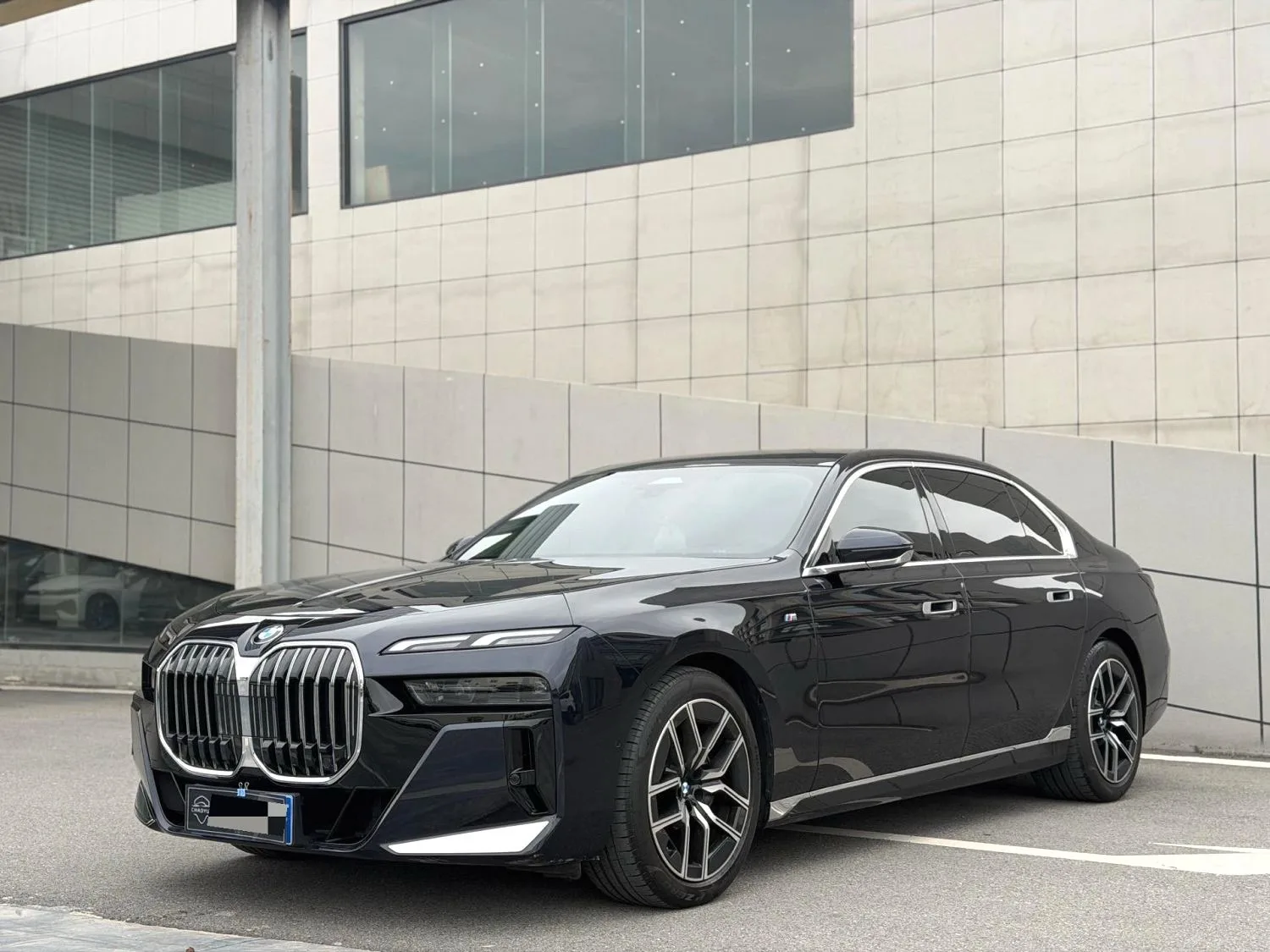 BMW 7 Series (Imported) 2023 735Li 48V 3.0T M Sport Package Automatic exterior